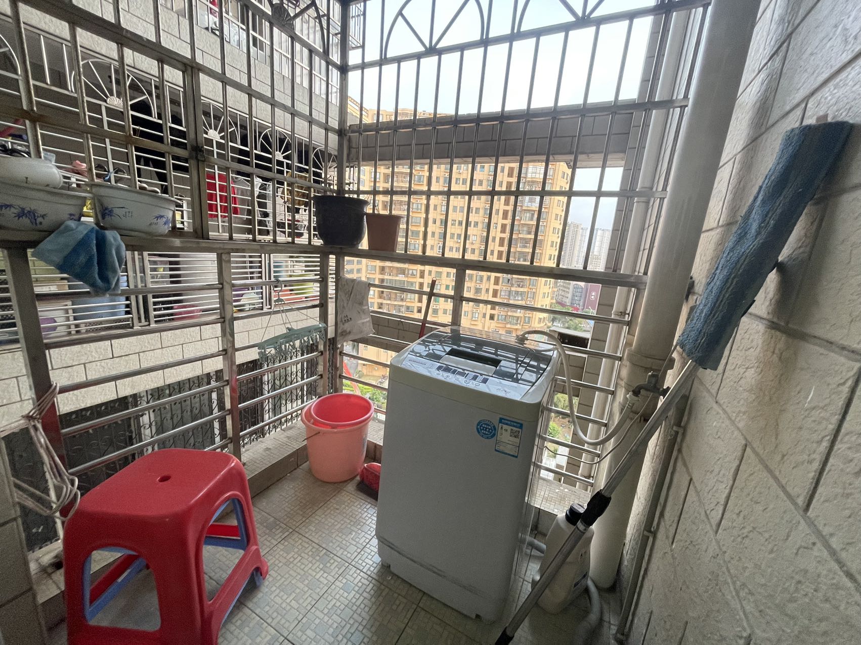 榭园 3室2厅2卫 3000.0元/月 榭园 3室2厅2卫 3000.0元/月室内图