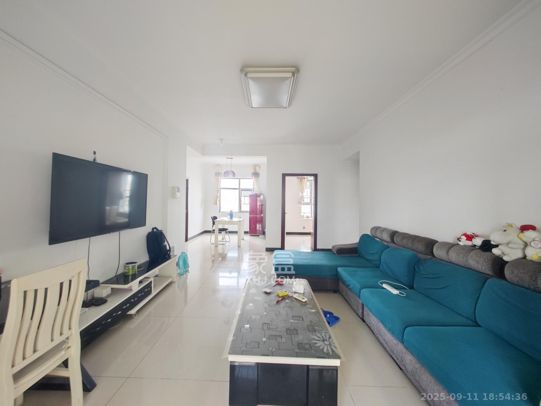 德庆水韵山城 2室2厅1卫 68.0万 德庆水韵山城 2室2厅1卫 68.0万客厅