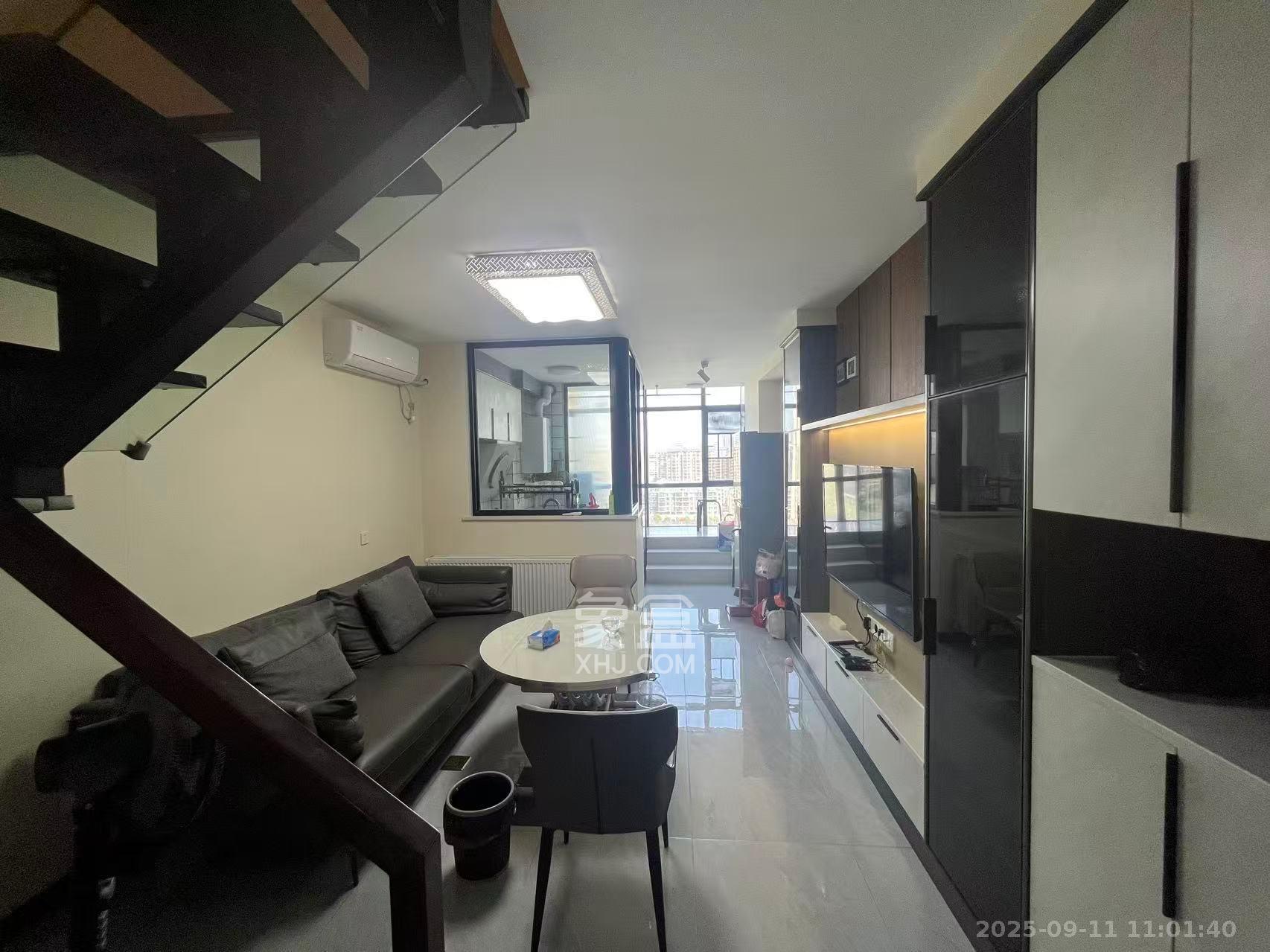 麓江春 1室1厅1卫 2600.0元/月 麓江春 1室1厅1卫 2600.0元/月室内图