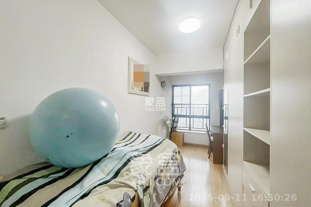 兰亭都荟（璟峰苑）  3室2厅2卫   3600.00元/月室内图