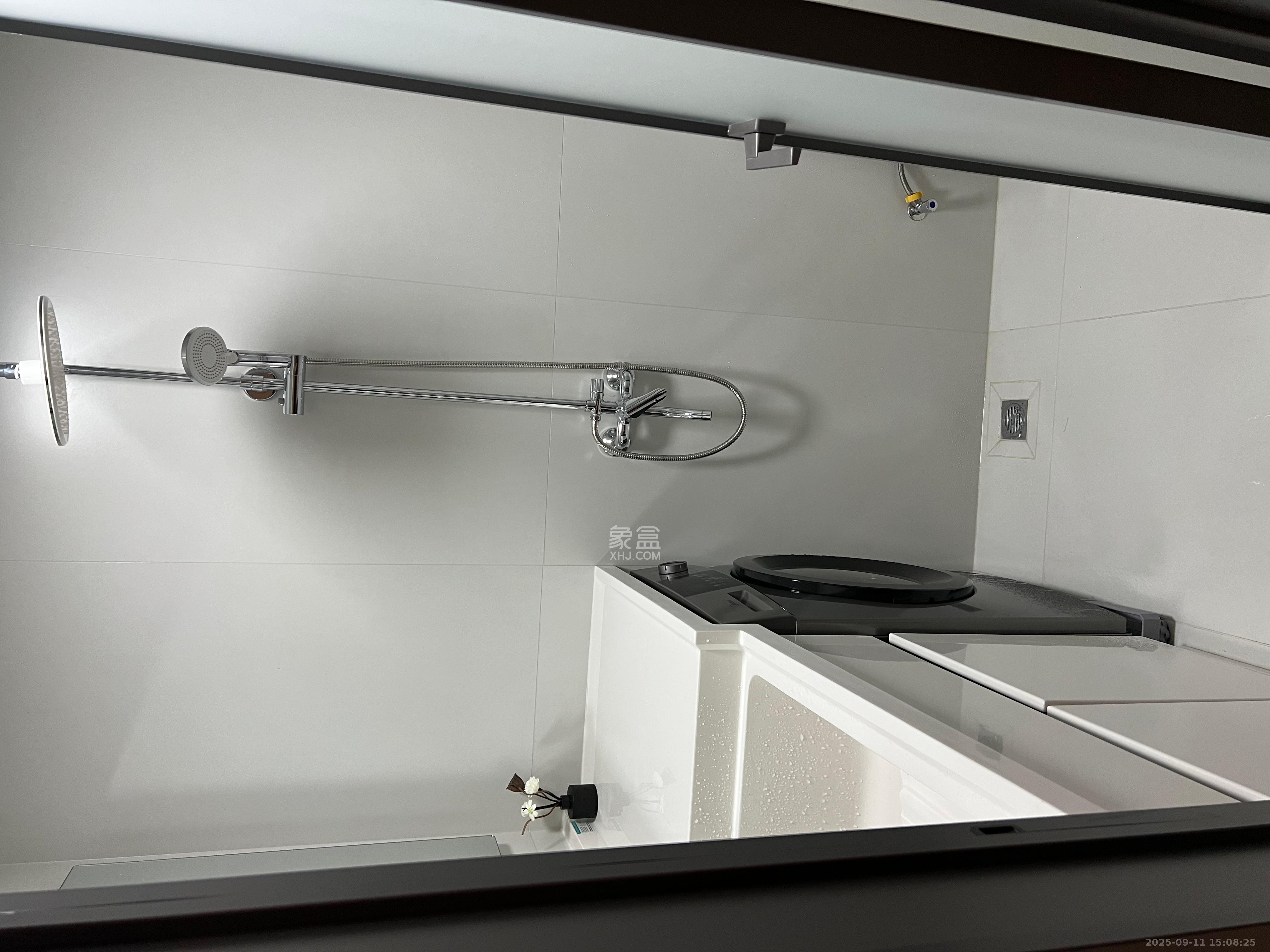 华润置地中心 1室1厅1卫 2500.0元/月 华润置地中心 1室1厅1卫 2500.0元/月小区图