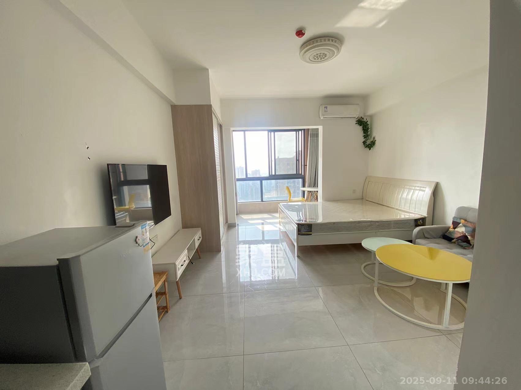 C-park天悦城(紫檀溪苑二期) 1室1厅1卫 1400.0元/月 C-park天悦城(紫檀溪苑二期) 1室1厅1卫 1400.0元/月室内图