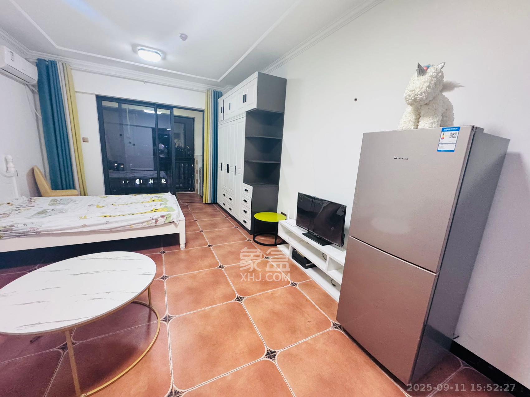 创世纪广场 1室1厅1卫 1500.0元/月 创世纪广场 1室1厅1卫 1500.0元/月室内图