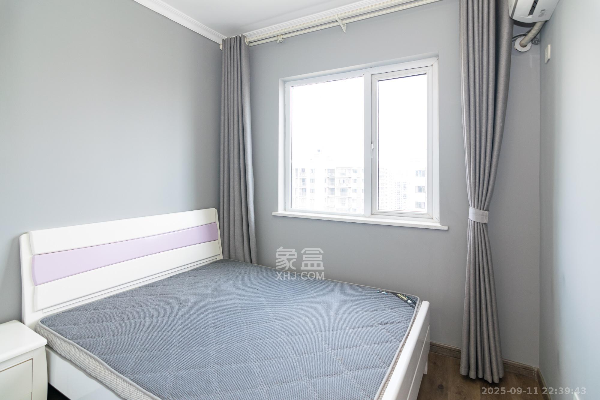 新华联梦想城  4室2厅2卫    98.0万 新华联梦想城  4室2厅2卫    98.0万卧室