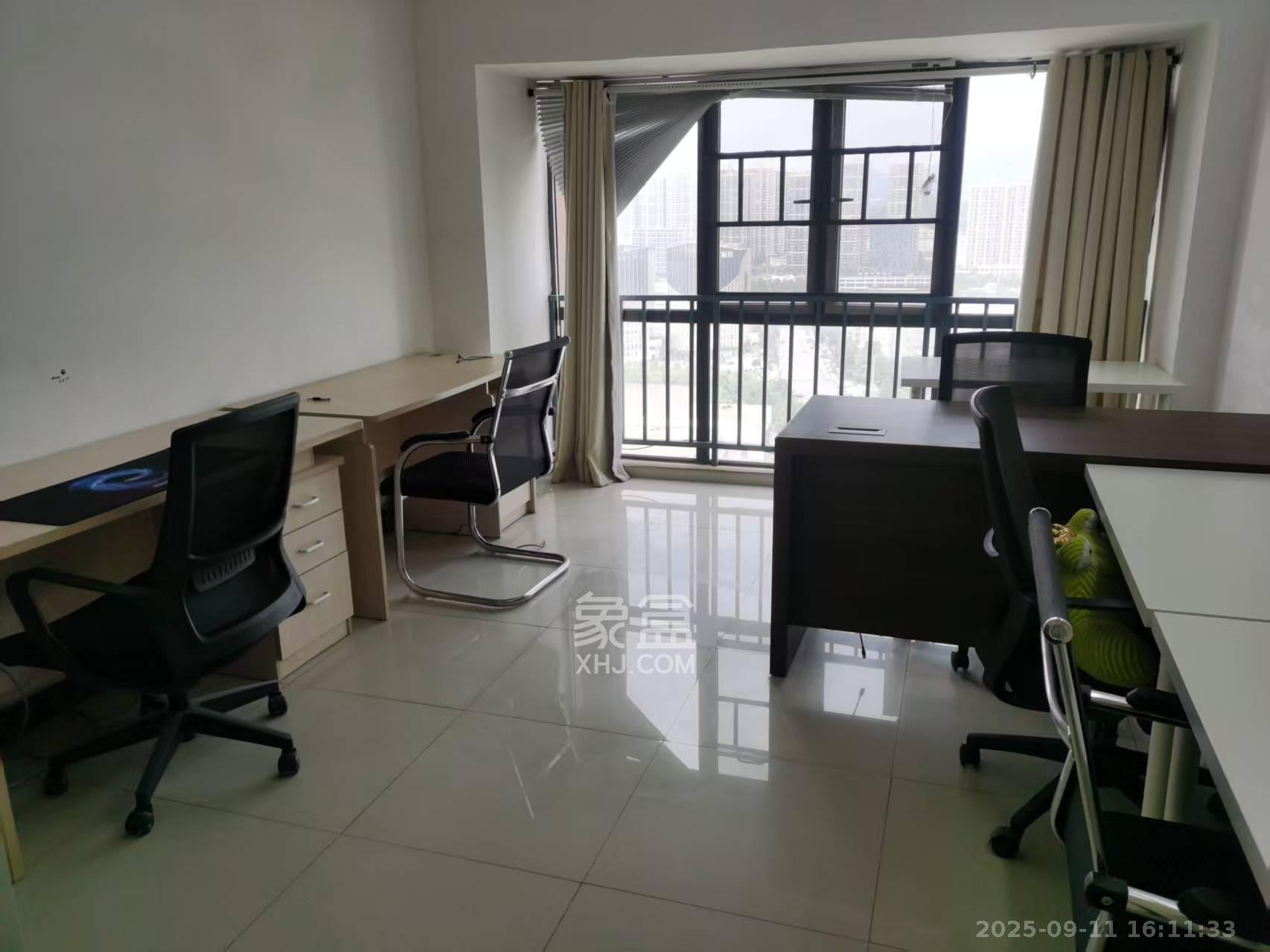 雅阁国际  1室1厅1卫    2600.0元/月室内图