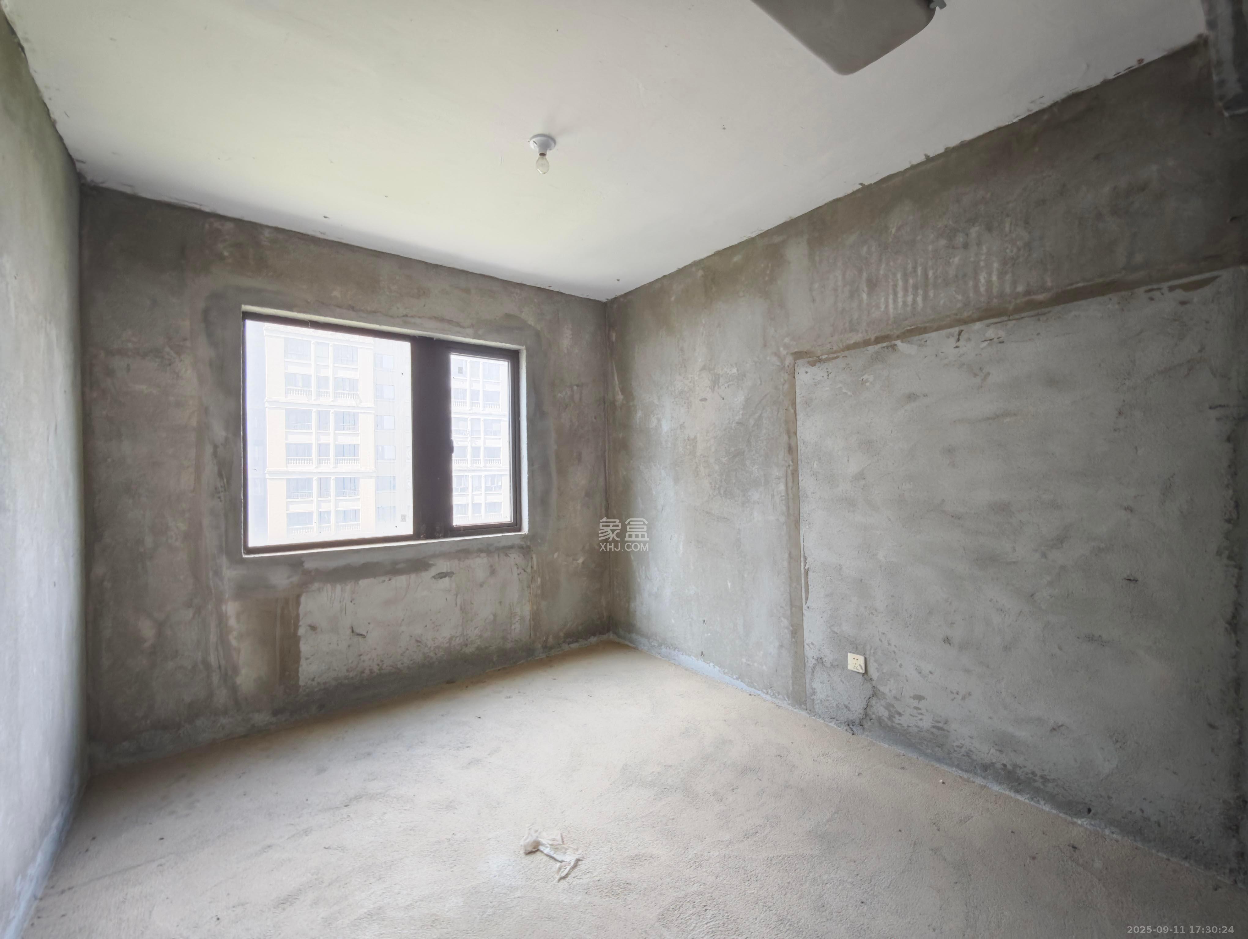 湘水郡(兴旺小爱同学)  4室2厅2卫    78.0万 湘水郡(兴旺小爱同学)  4室2厅2卫    78.0万卧室