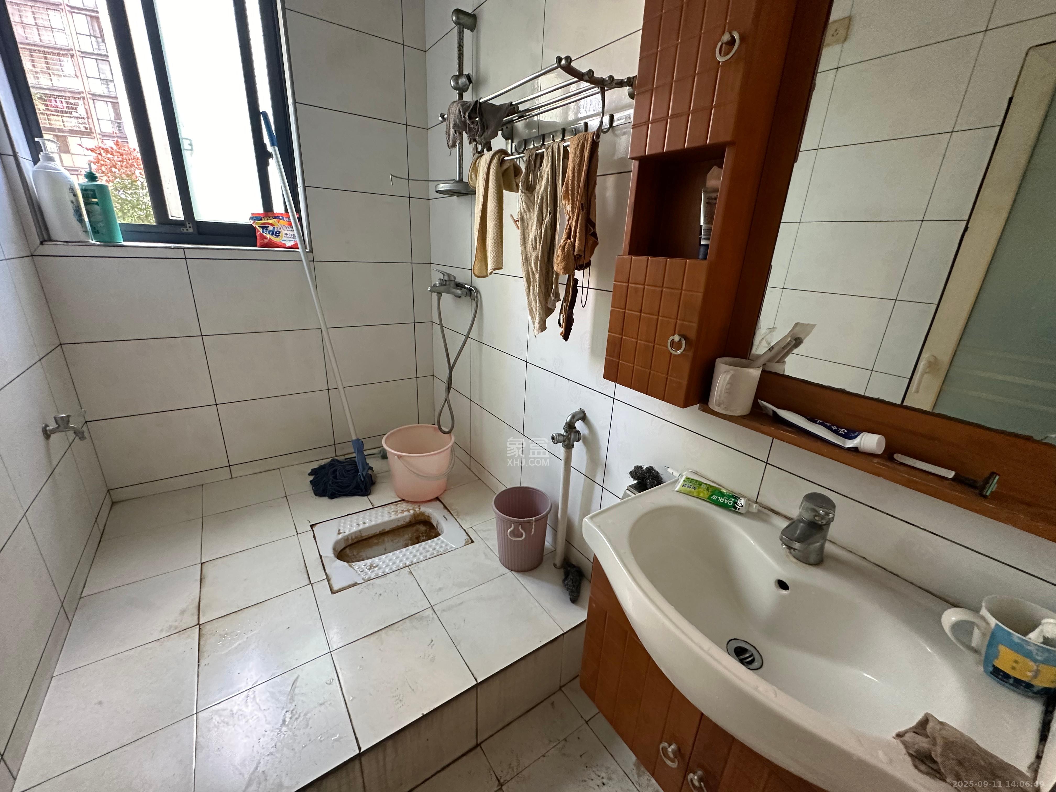 瑞都华庭（华庭美苑）  4室1厅1卫    2100.0元/月室内图