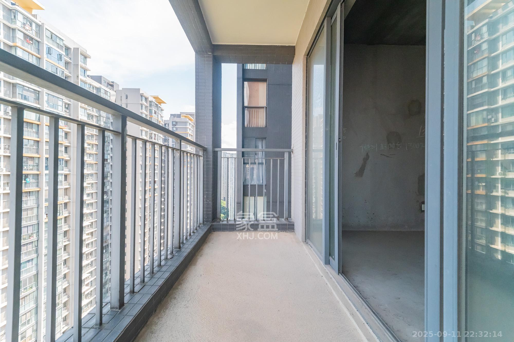 恒基凯旋门三期 2室2厅1卫 75.0万 恒基凯旋门三期 2室2厅1卫 75.0万其他