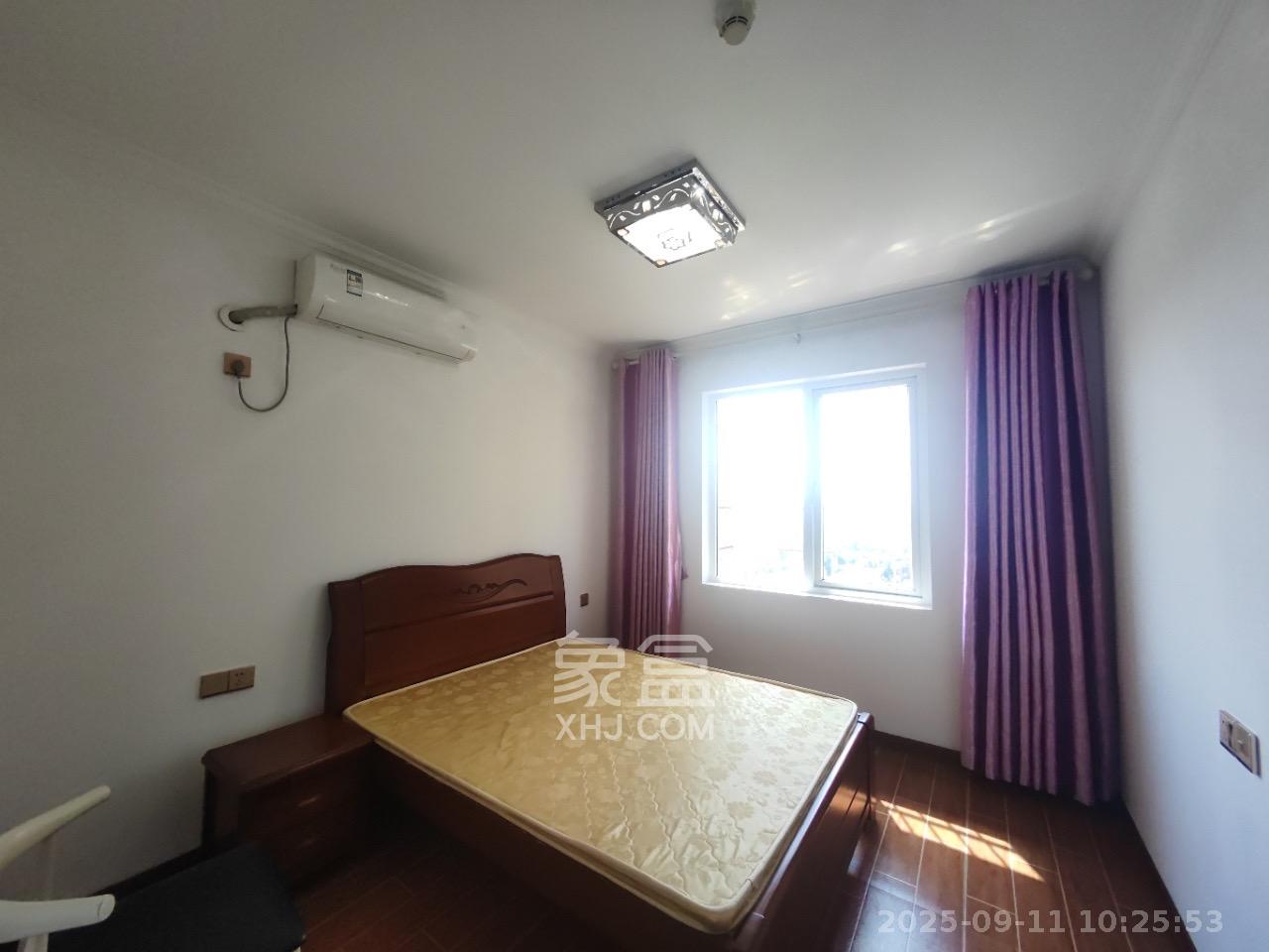 荷韵园 2室2厅1卫 1800.0元/月 荷韵园 2室2厅1卫 1800.0元/月室内图