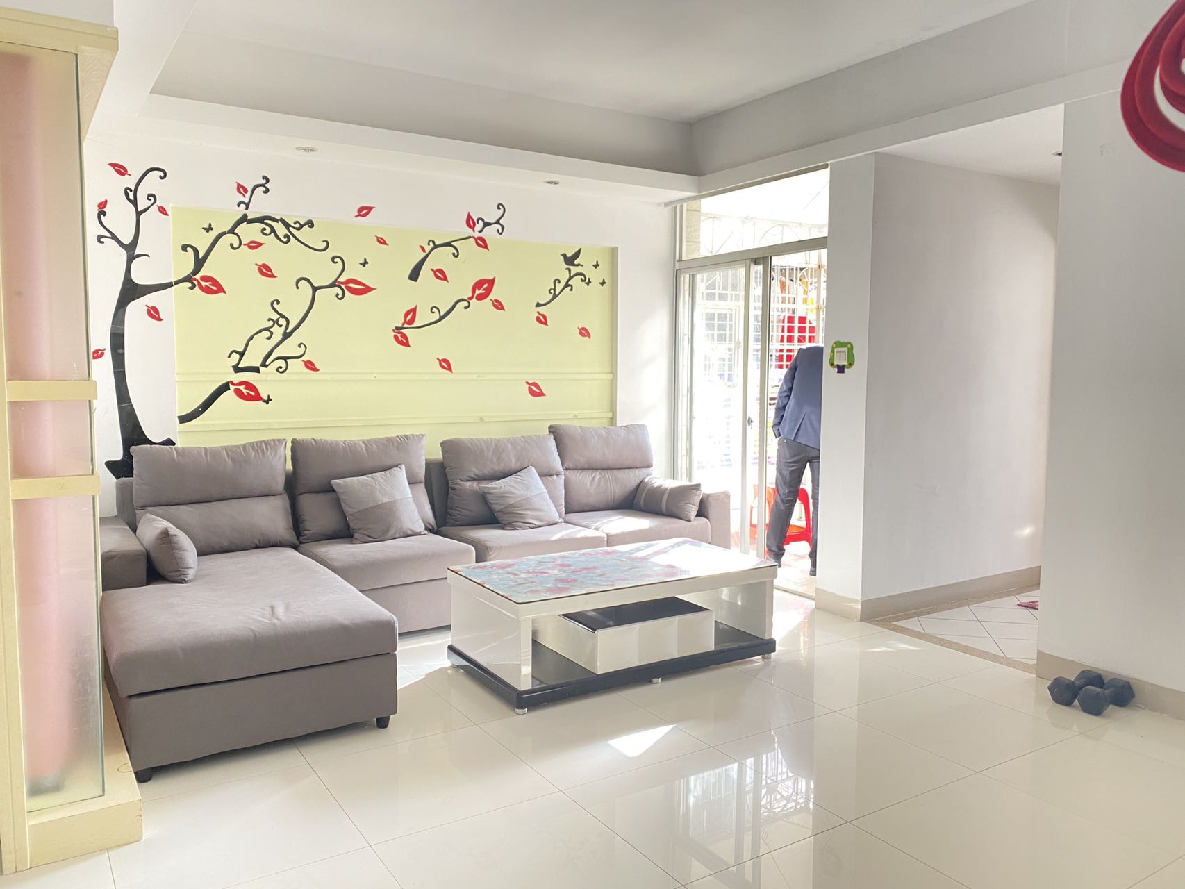 榭园 3室2厅2卫 3000.0元/月 榭园 3室2厅2卫 3000.0元/月室内图