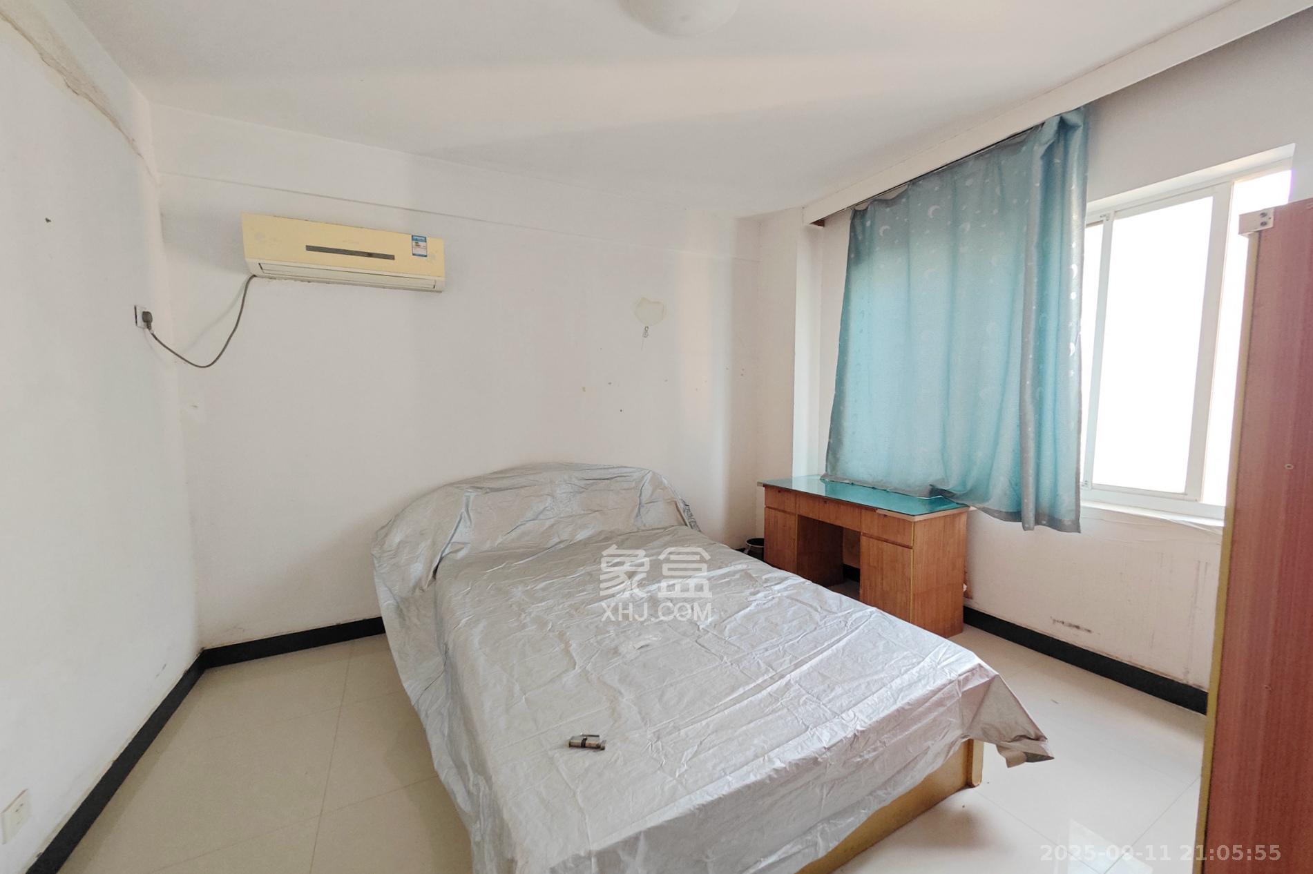 景江雅苑  2室2厅1卫    50.0万 景江雅苑  2室2厅1卫    50.0万卧室