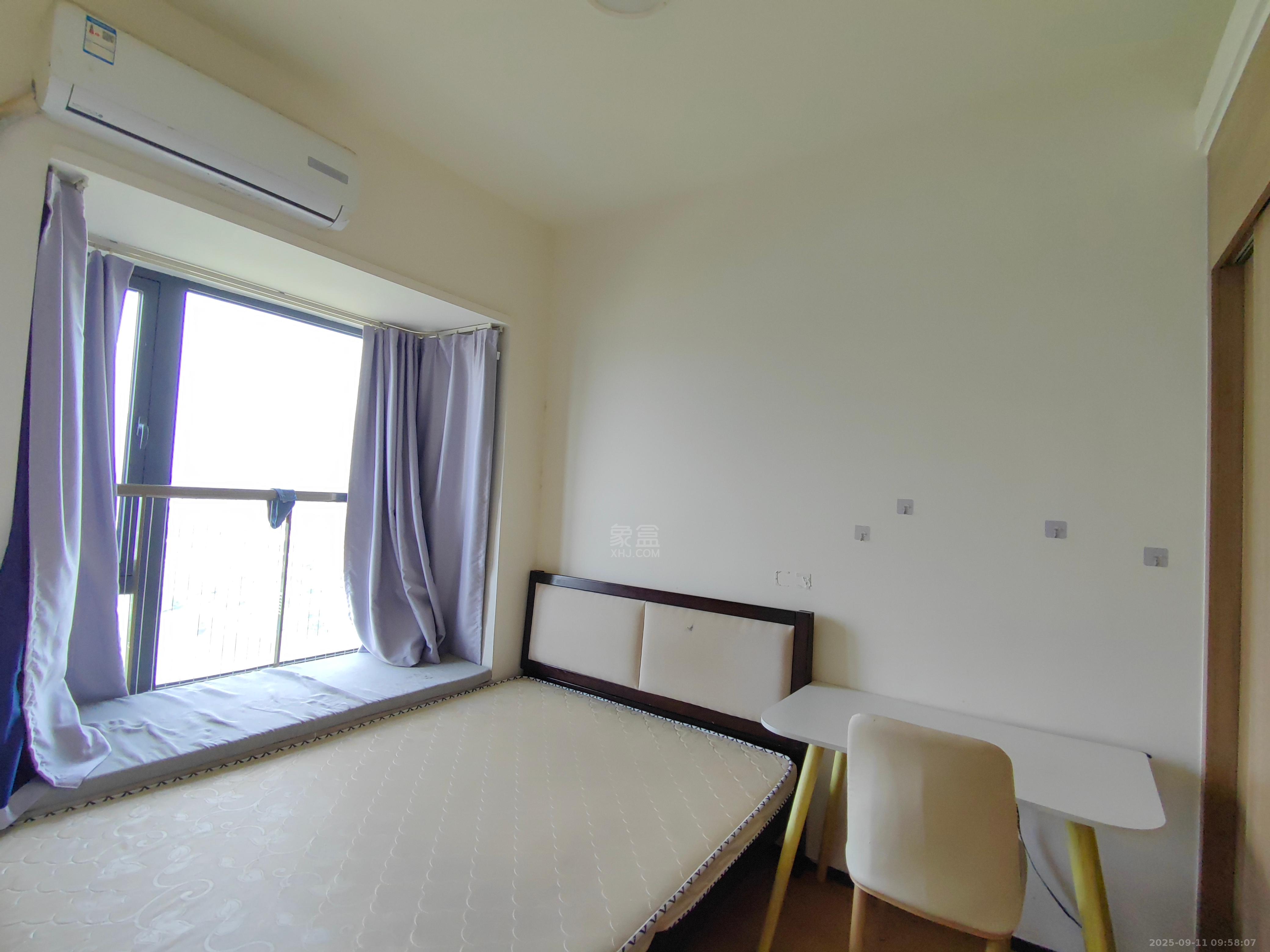 恒大御景湾 2室2厅1卫 1600.0元/月 恒大御景湾 2室2厅1卫 1600.0元/月室内图