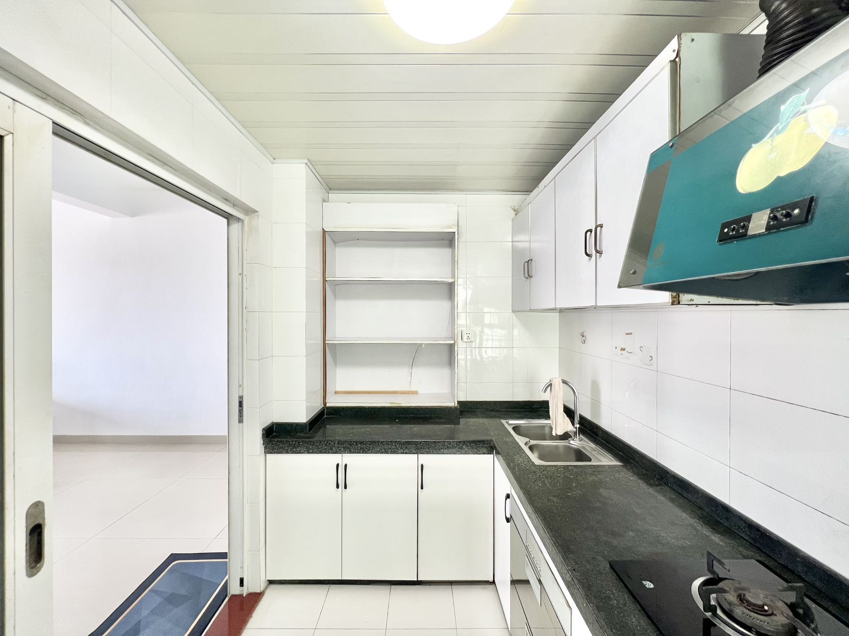 丽晶花园  3室2厅1卫    2500.0元/月 丽晶花园  3室2厅1卫    2500.0元/月室内图