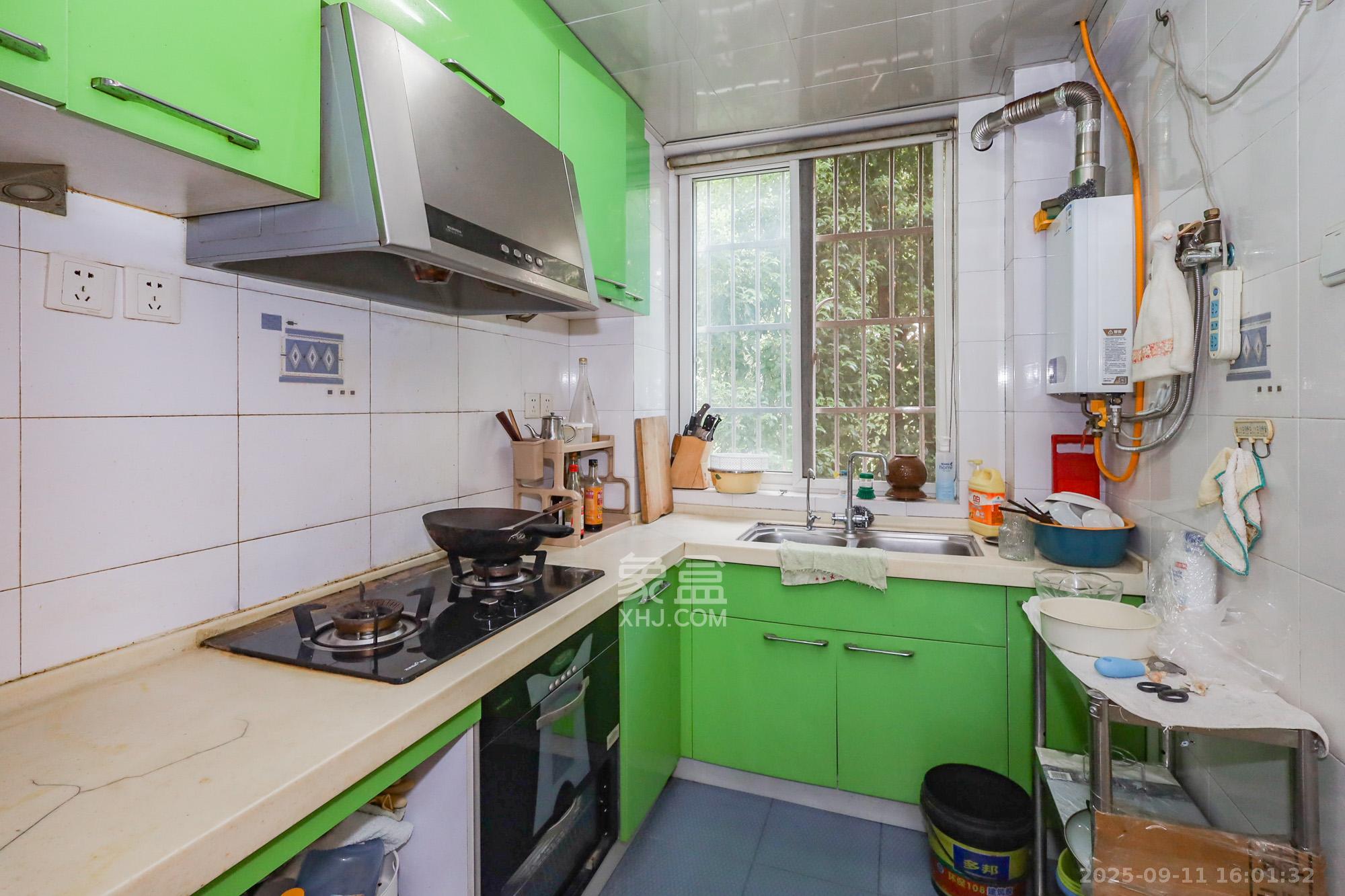 德润园 3室2厅1卫 80.0万 德润园 3室2厅1卫 80.0万厨房