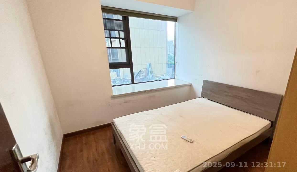 奥园誉景华府 1室0厅0卫 2300.0元/月 奥园誉景华府 1室0厅0卫 2300.0元/月室内图