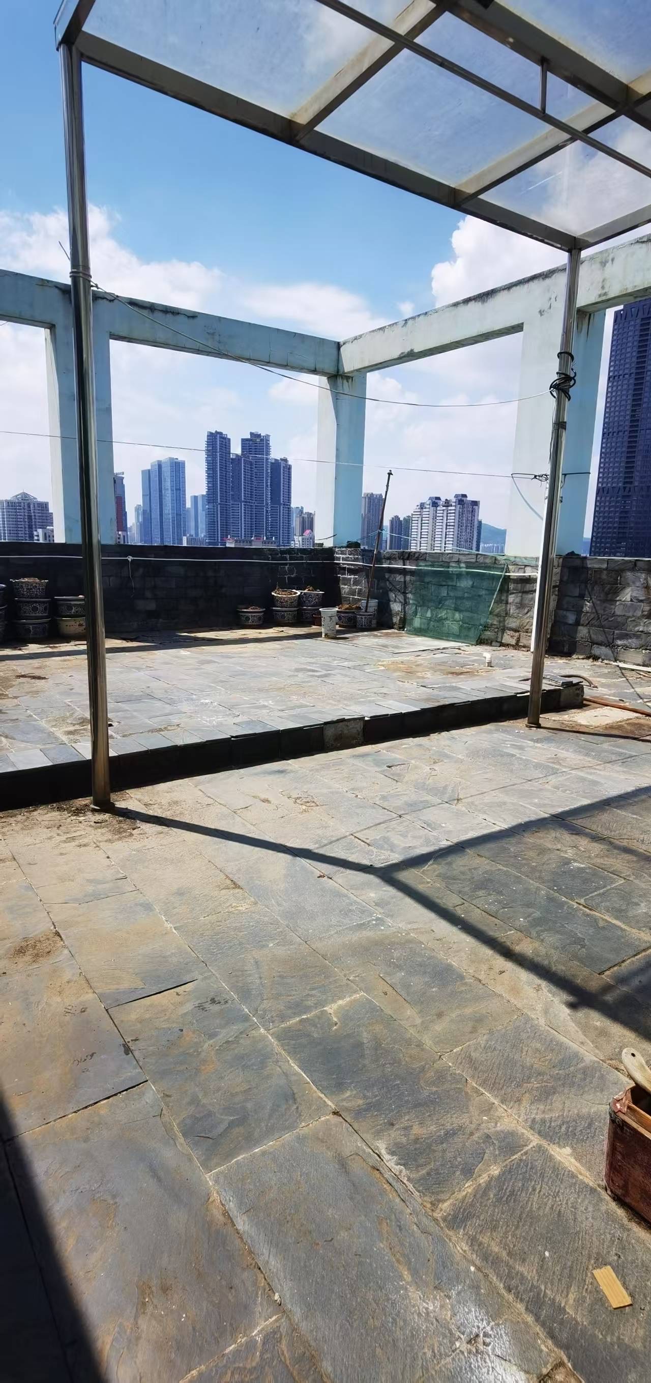 锦绣华天  5室2厅2卫    5500.0元/月户型图