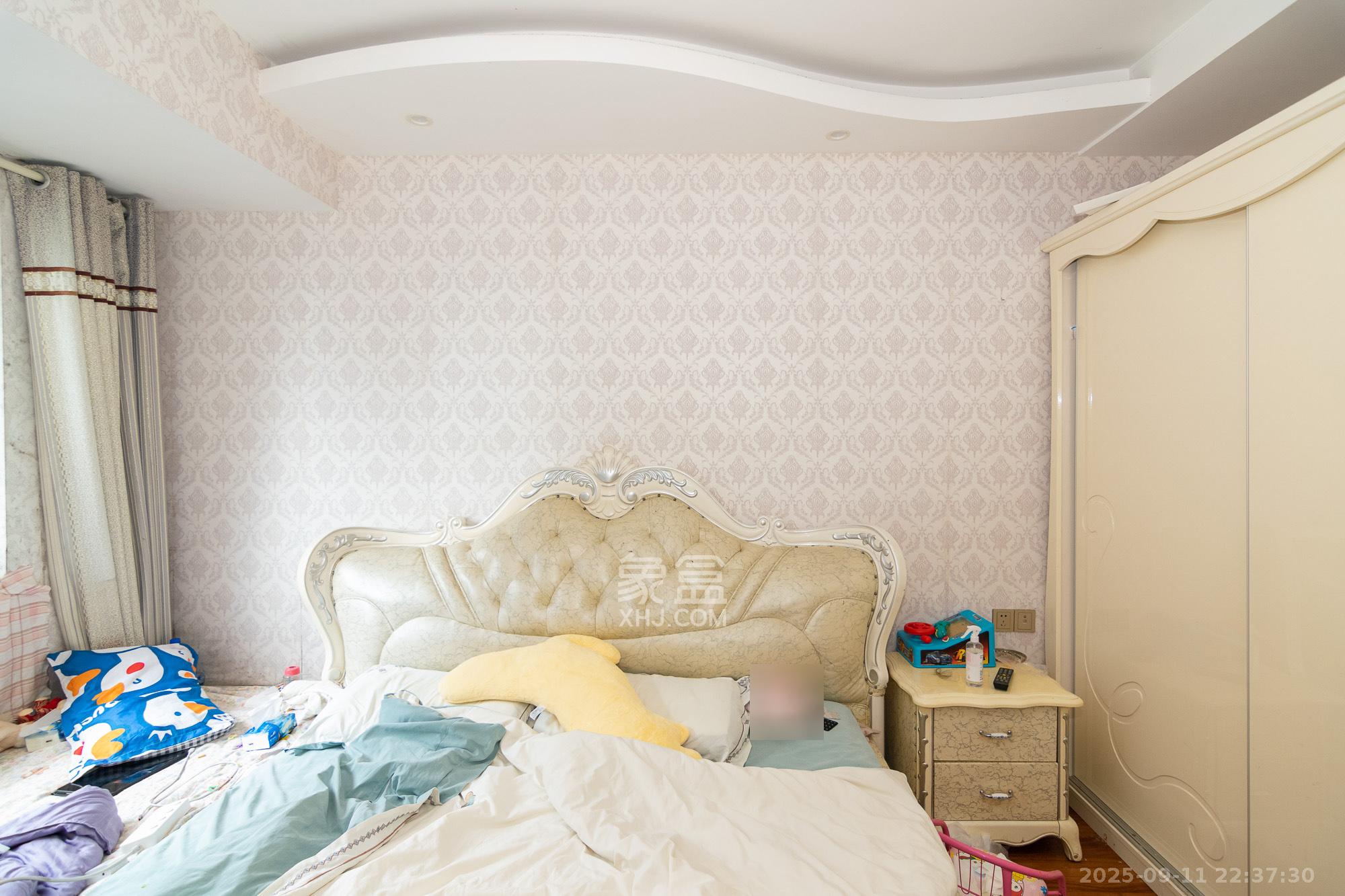 新城国际花都 2室2厅1卫 46.0万 新城国际花都 2室2厅1卫 46.0万卧室