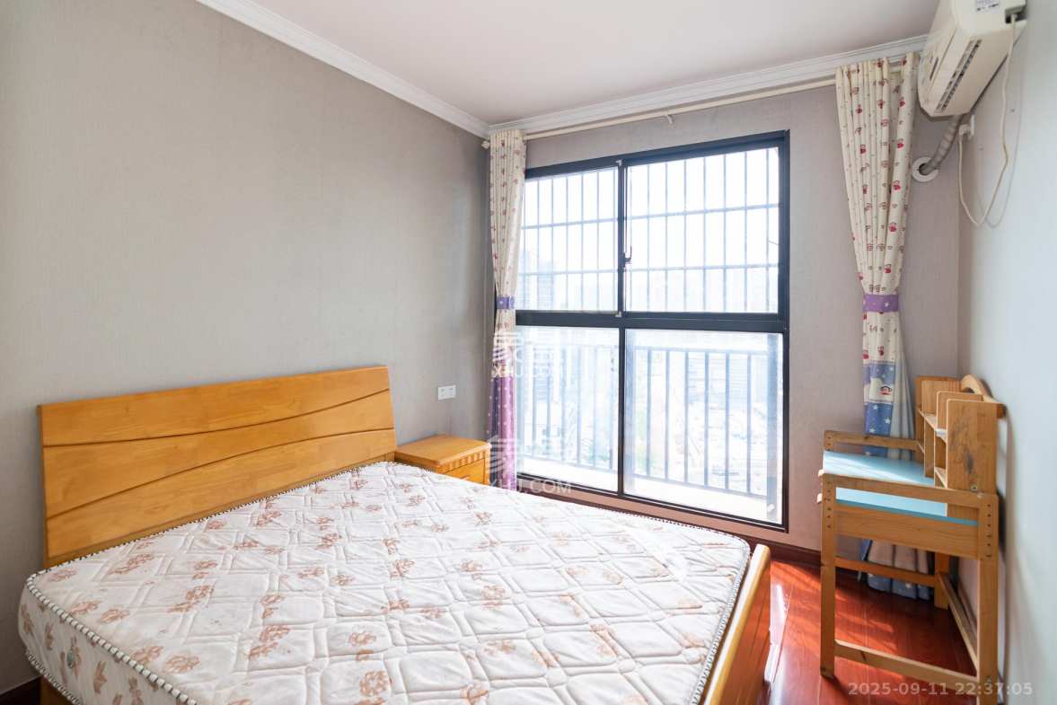 新城国际花都 2室2厅1卫 45.88万 新城国际花都 2室2厅1卫 45.88万卧室