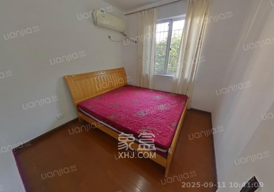 东岸锦城(东方人家)  3室2厅1卫    1900.0元/月室内图