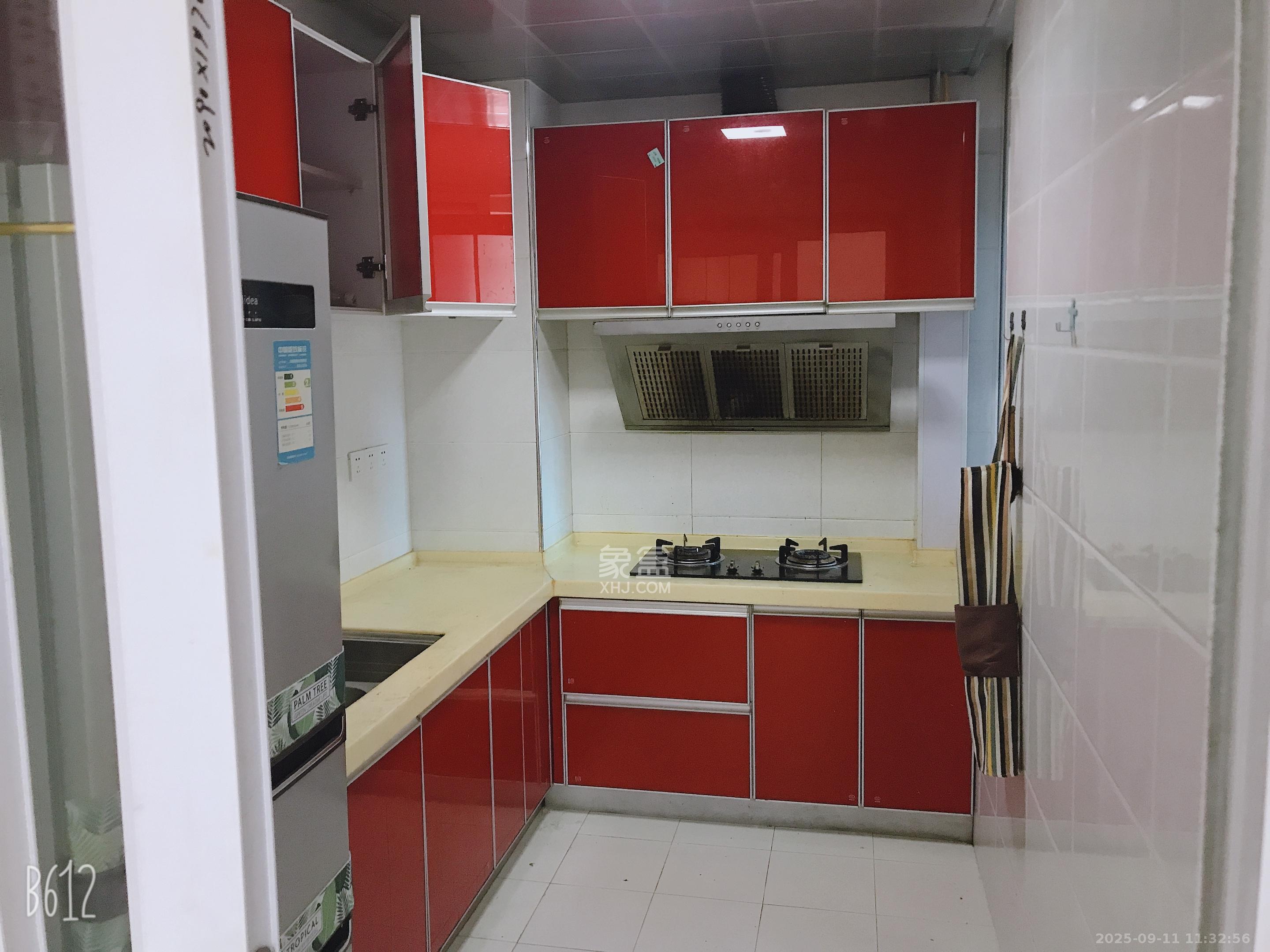 益佳苑  2室2厅1卫    2600.0元/月室内图