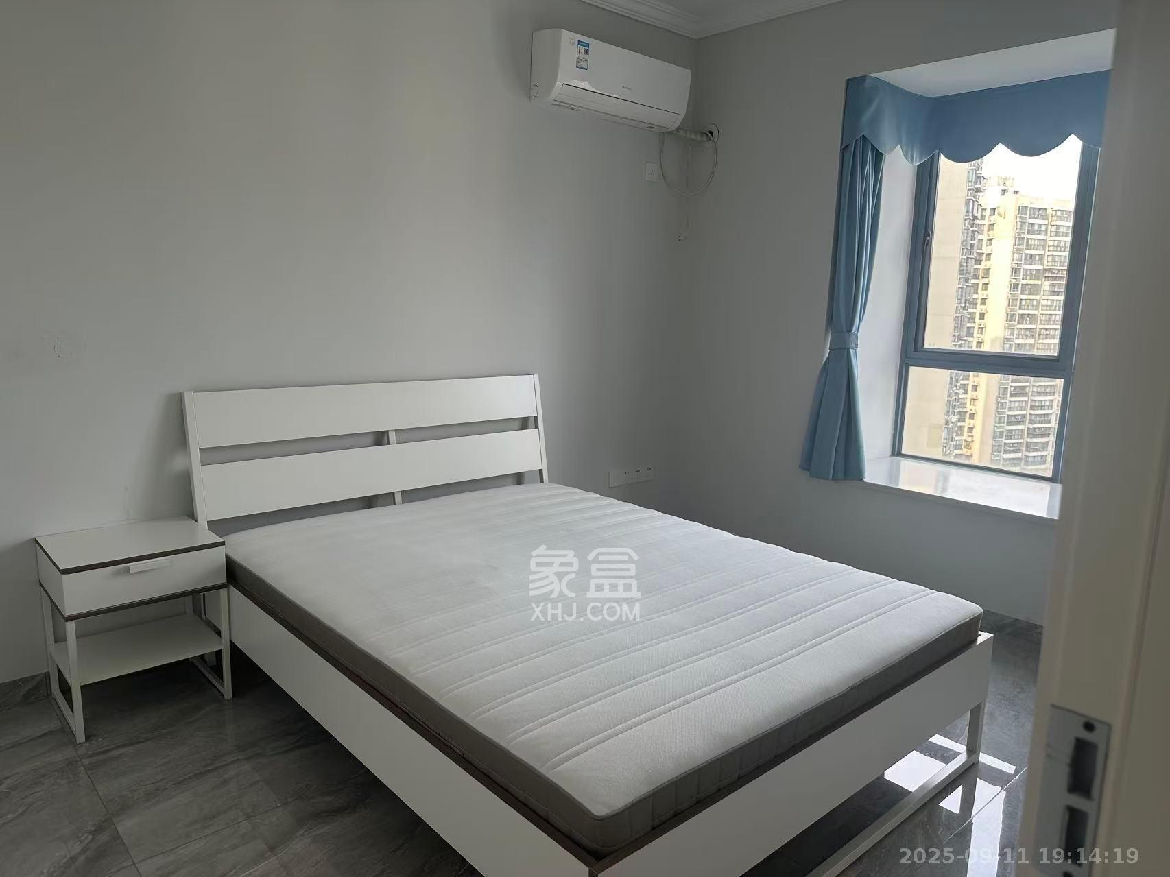 标志浪漫满屋（枫景公寓）  2室2厅1卫    2200.0元/月室内图