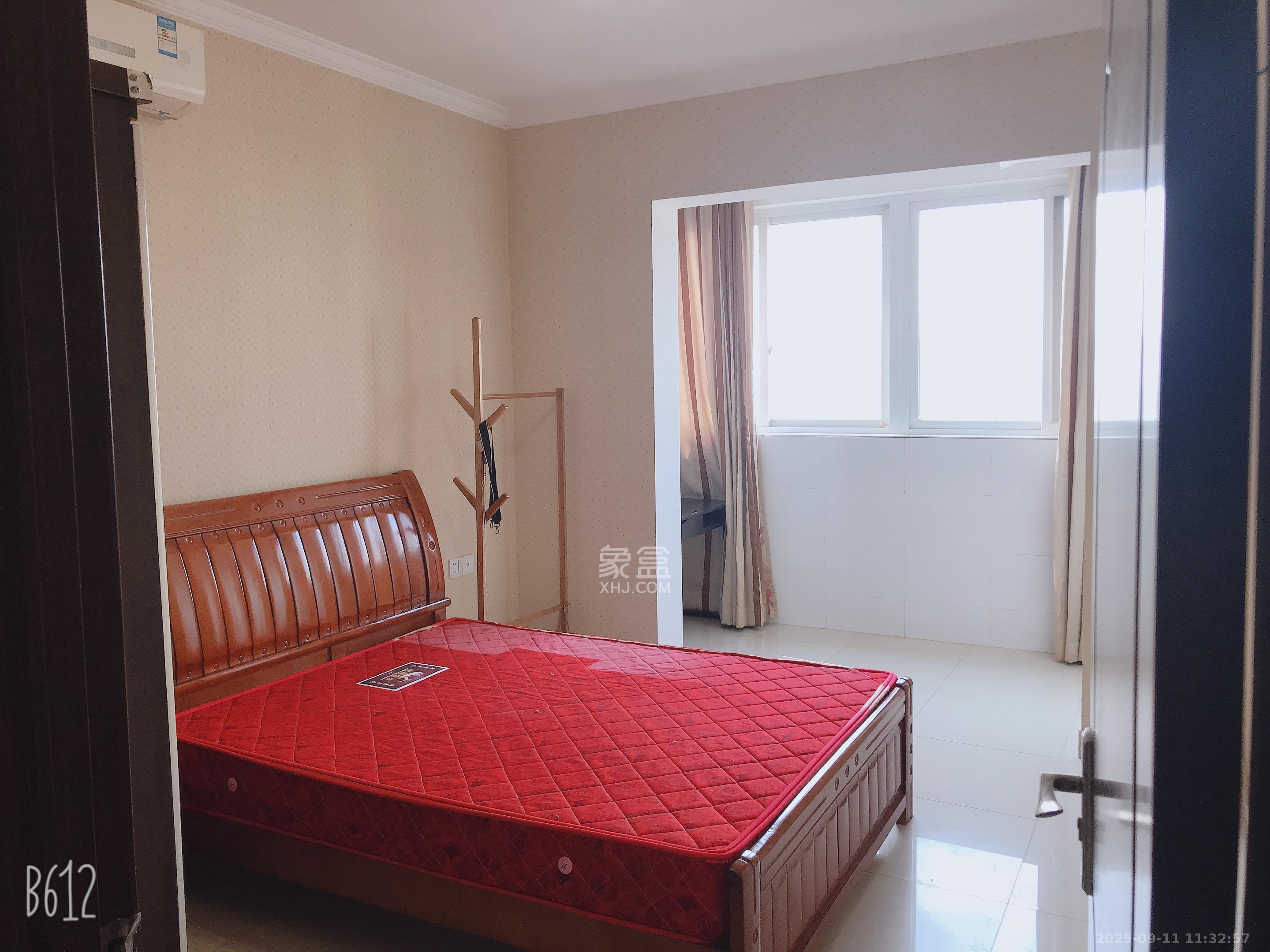 益佳苑  2室2厅1卫    2600.0元/月室内图