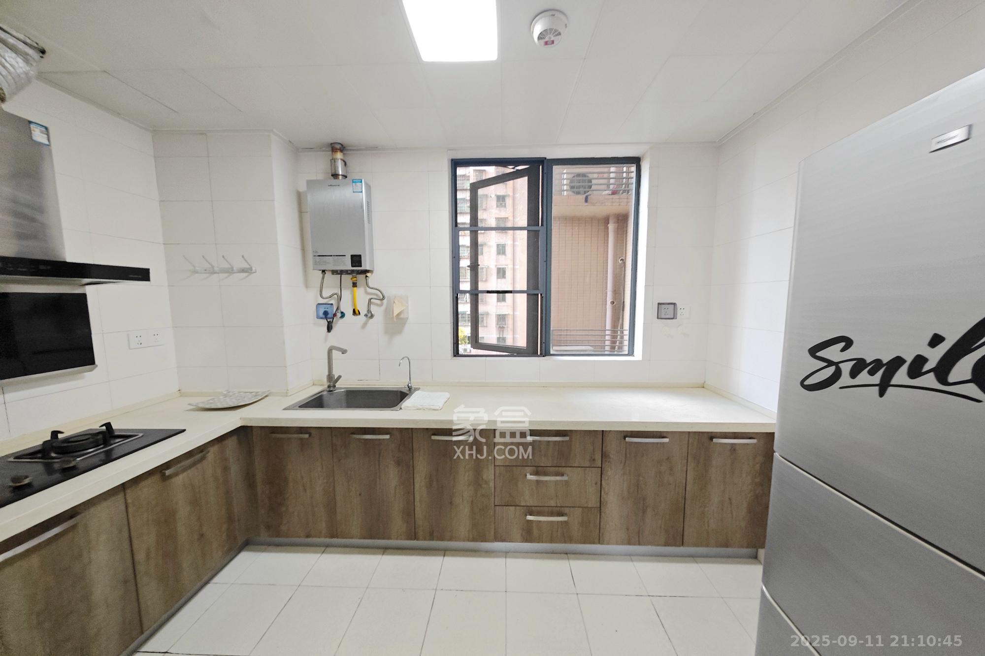 万博汇 3室2厅1卫 160.0万 万博汇 3室2厅1卫 160.0万厨房