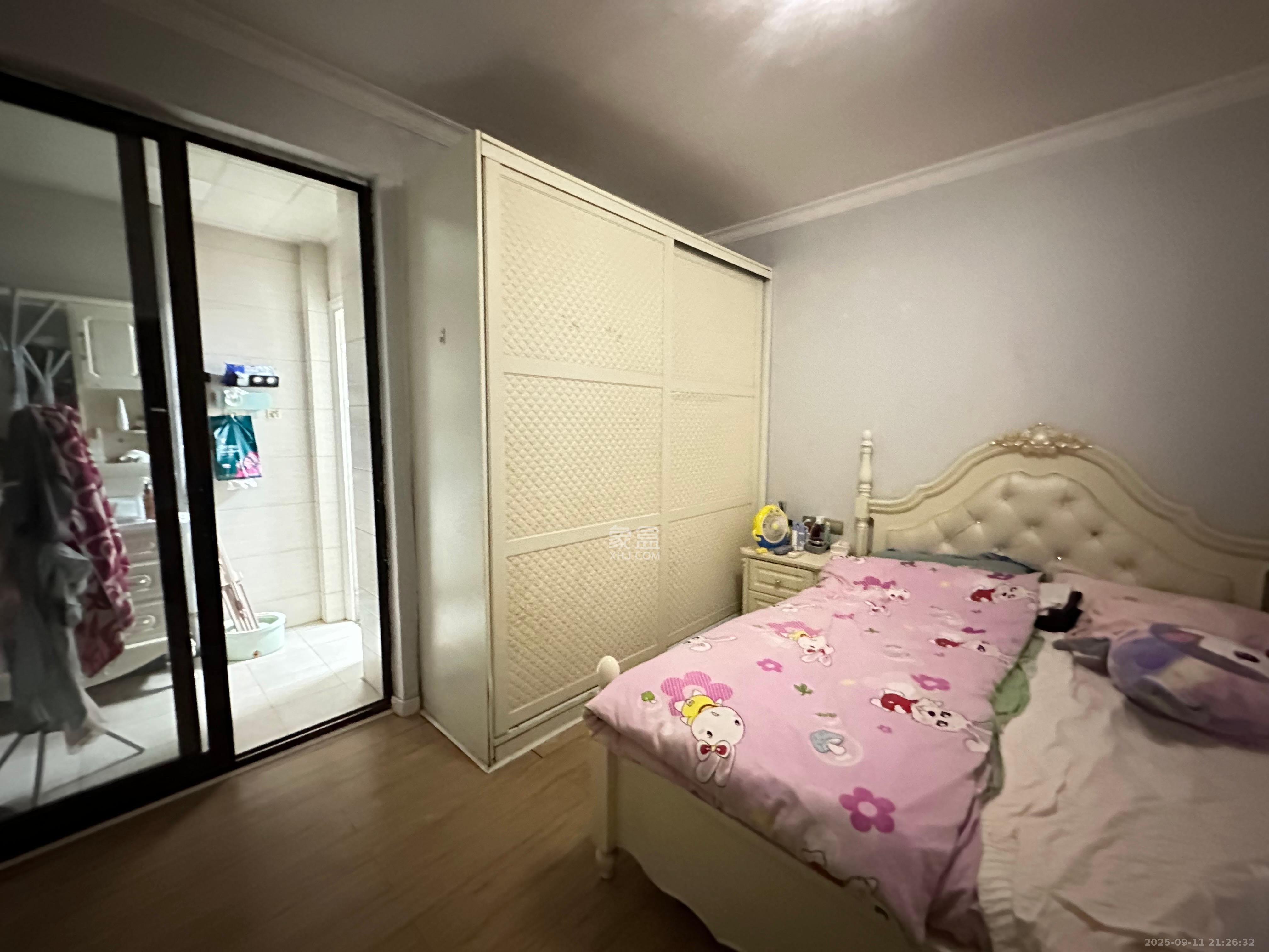 铂宫 2室2厅2卫 3200.0元/月 铂宫 2室2厅2卫 3200.0元/月室内图