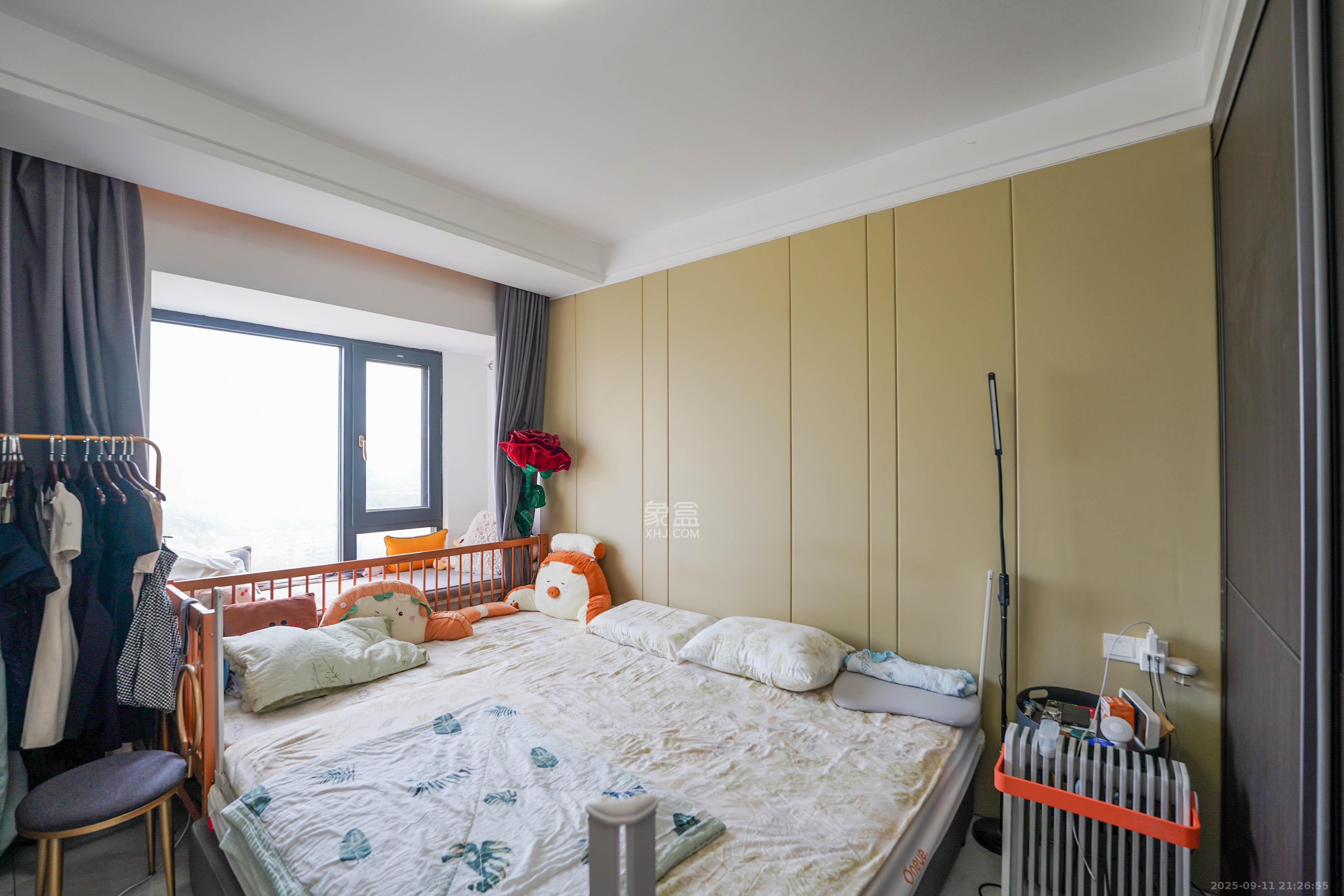 鑫天格林香山  2室2厅1卫    49.0万 鑫天格林香山  2室2厅1卫    49.0万卧室