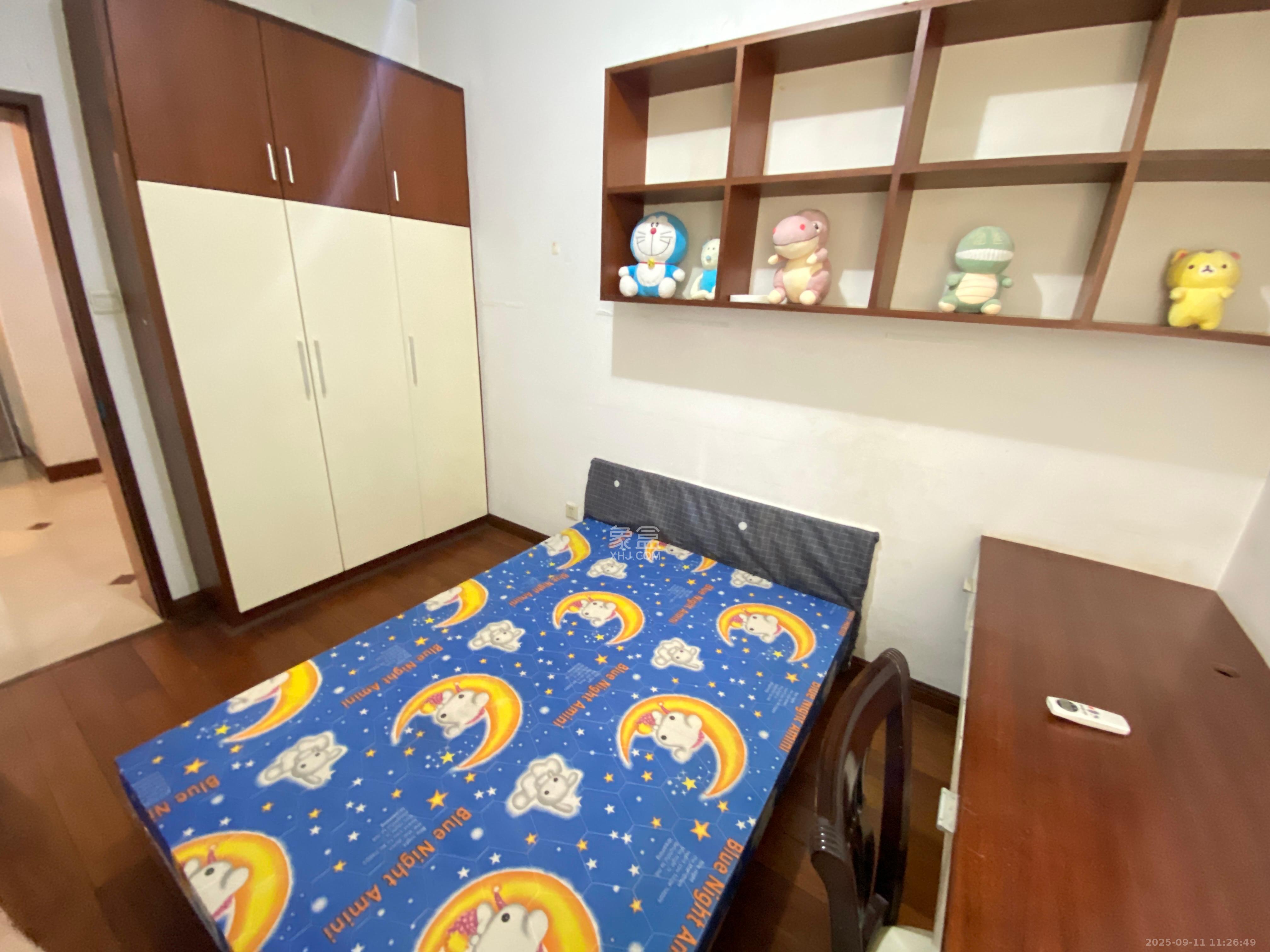 华盛家园  3室2厅2卫    2200.0元/月 华盛家园  3室2厅2卫    2200.0元/月室内图