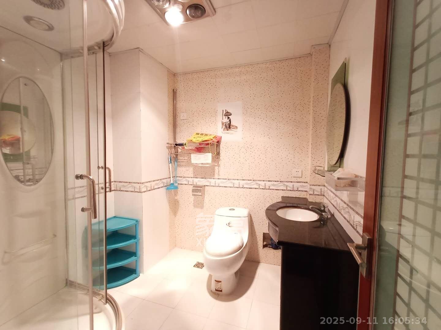 长沙金丰小区 4室2厅2卫 2200.0元/月 长沙金丰小区 4室2厅2卫 2200.0元/月室内图