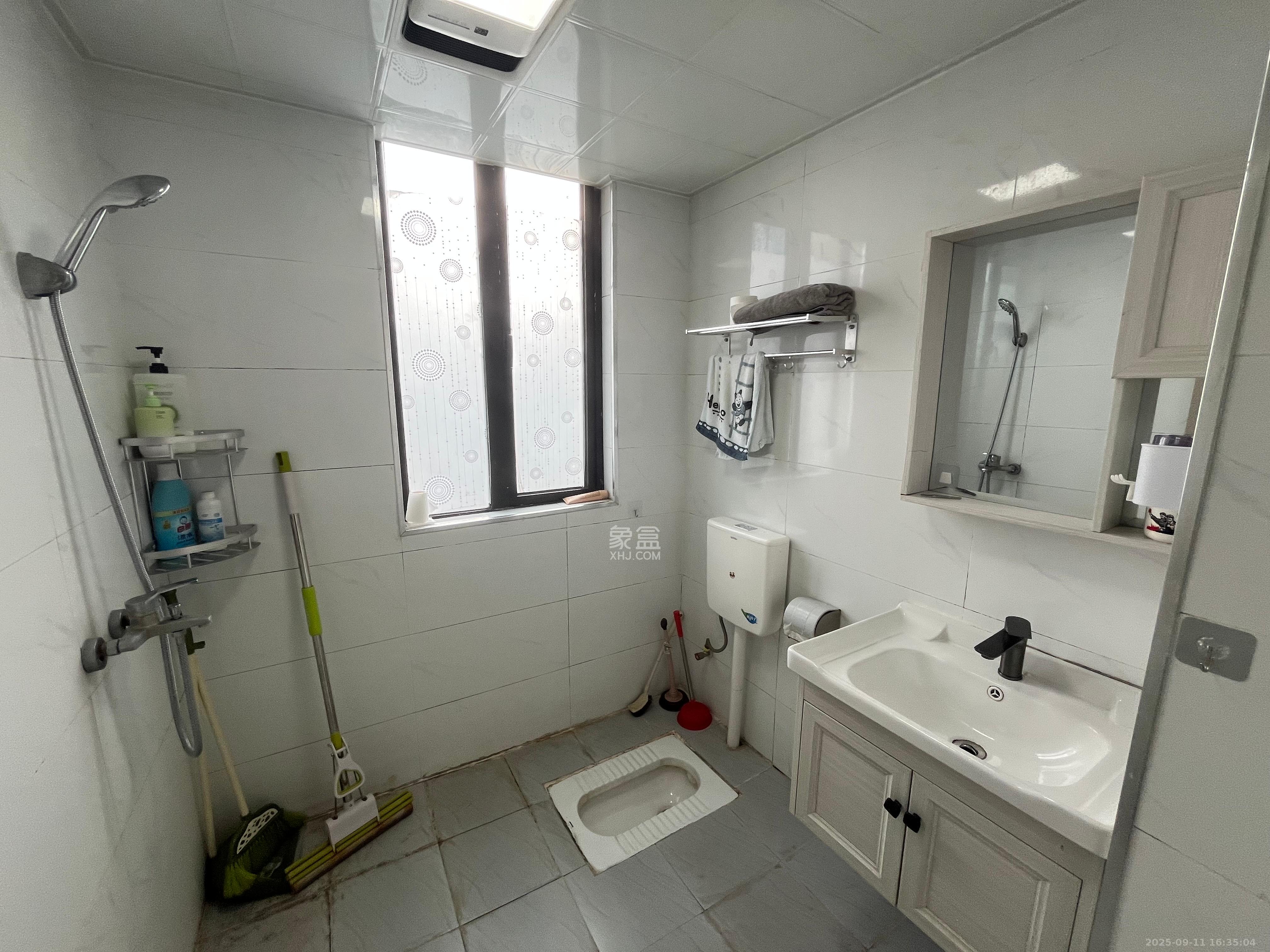 鸿邦国际城 3室2厅1卫 1700.0元/月 鸿邦国际城 3室2厅1卫 1700.0元/月室内图