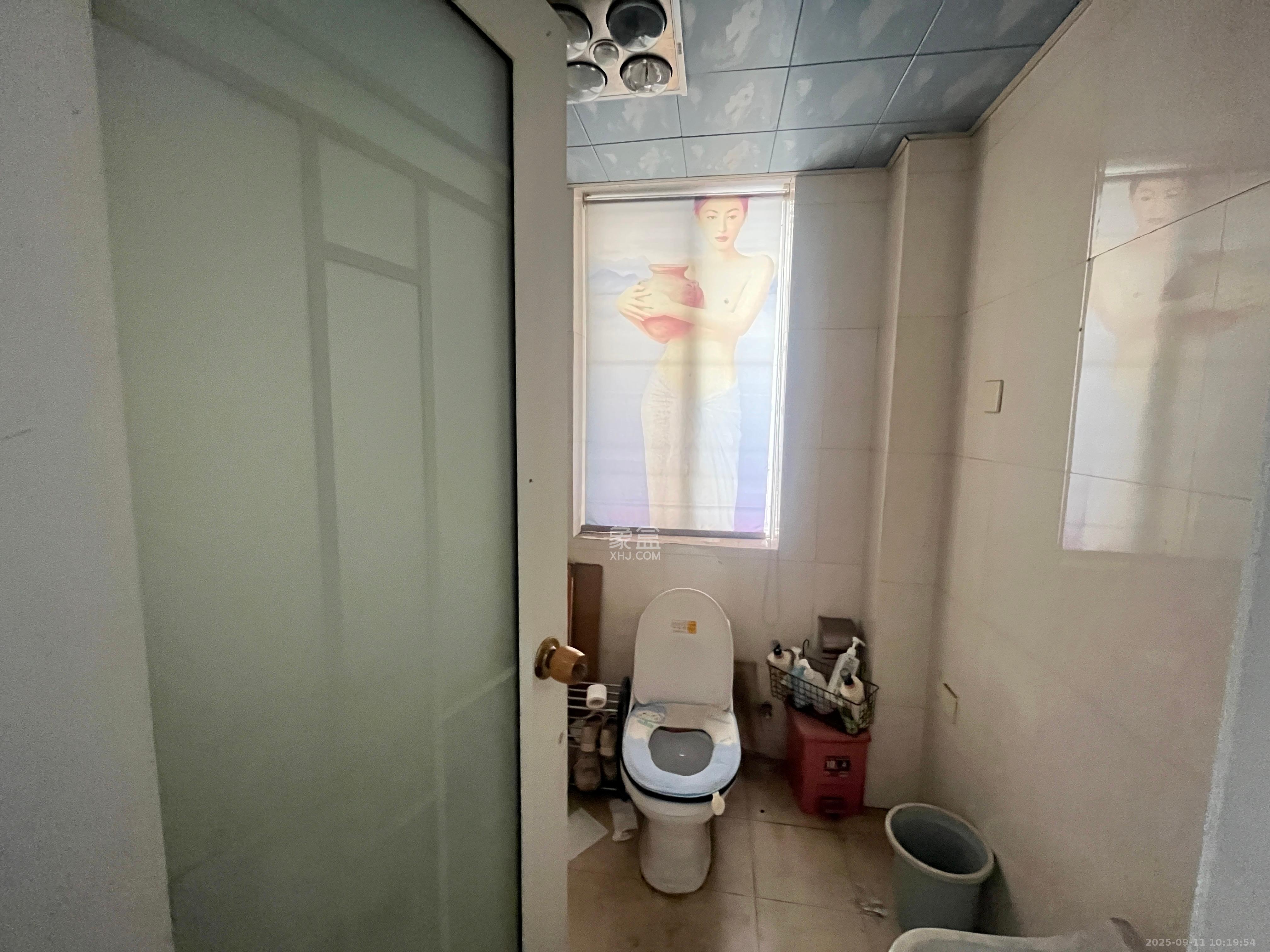 咸嘉新村西子园 3室2厅2卫 2500.0元/月 咸嘉新村西子园 3室2厅2卫 2500.0元/月室内图