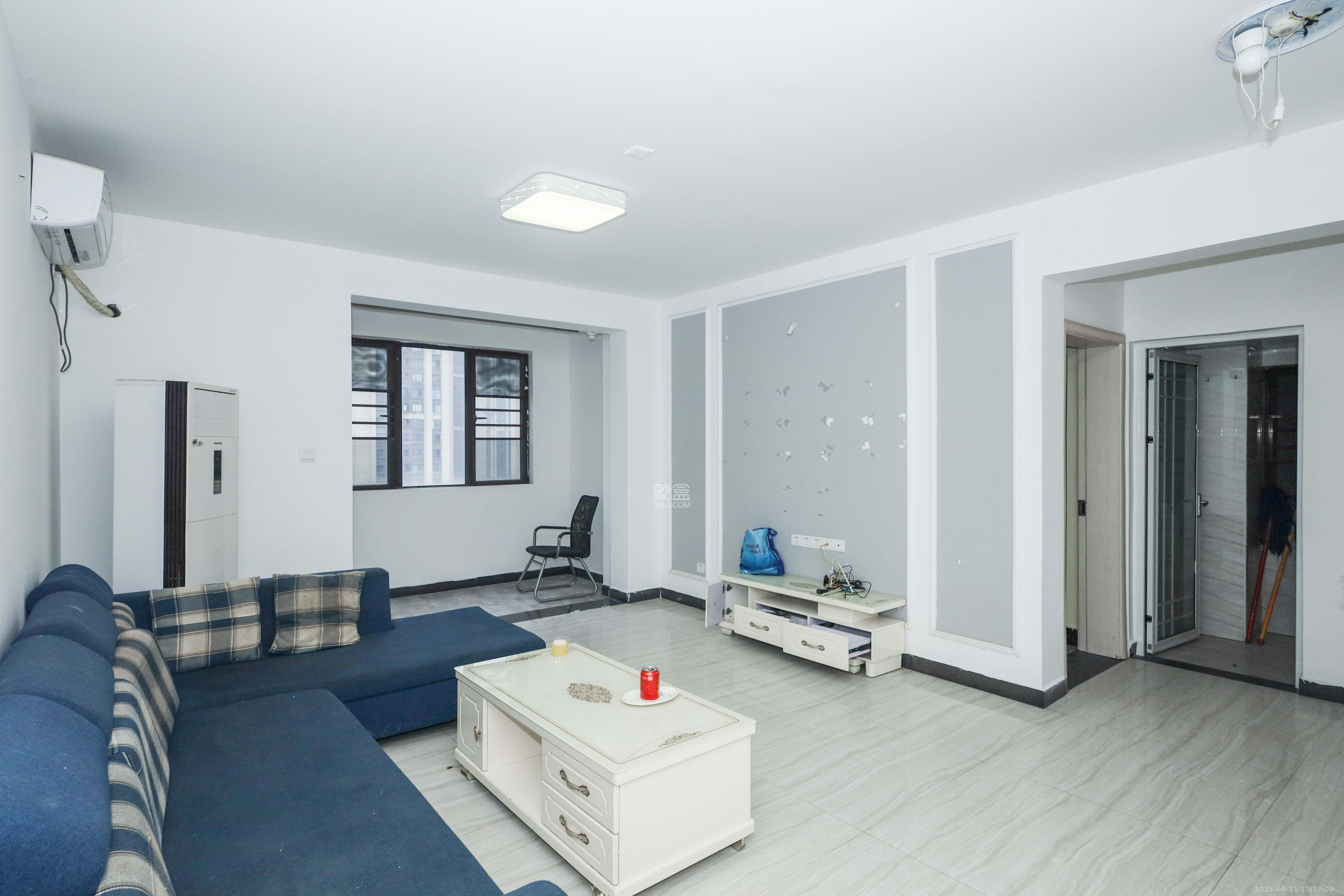 中国铁建梅溪青秀二期  4室2厅2卫    2800.0元/月 中国铁建梅溪青秀二期  4室2厅2卫    2800.0元/月室内图