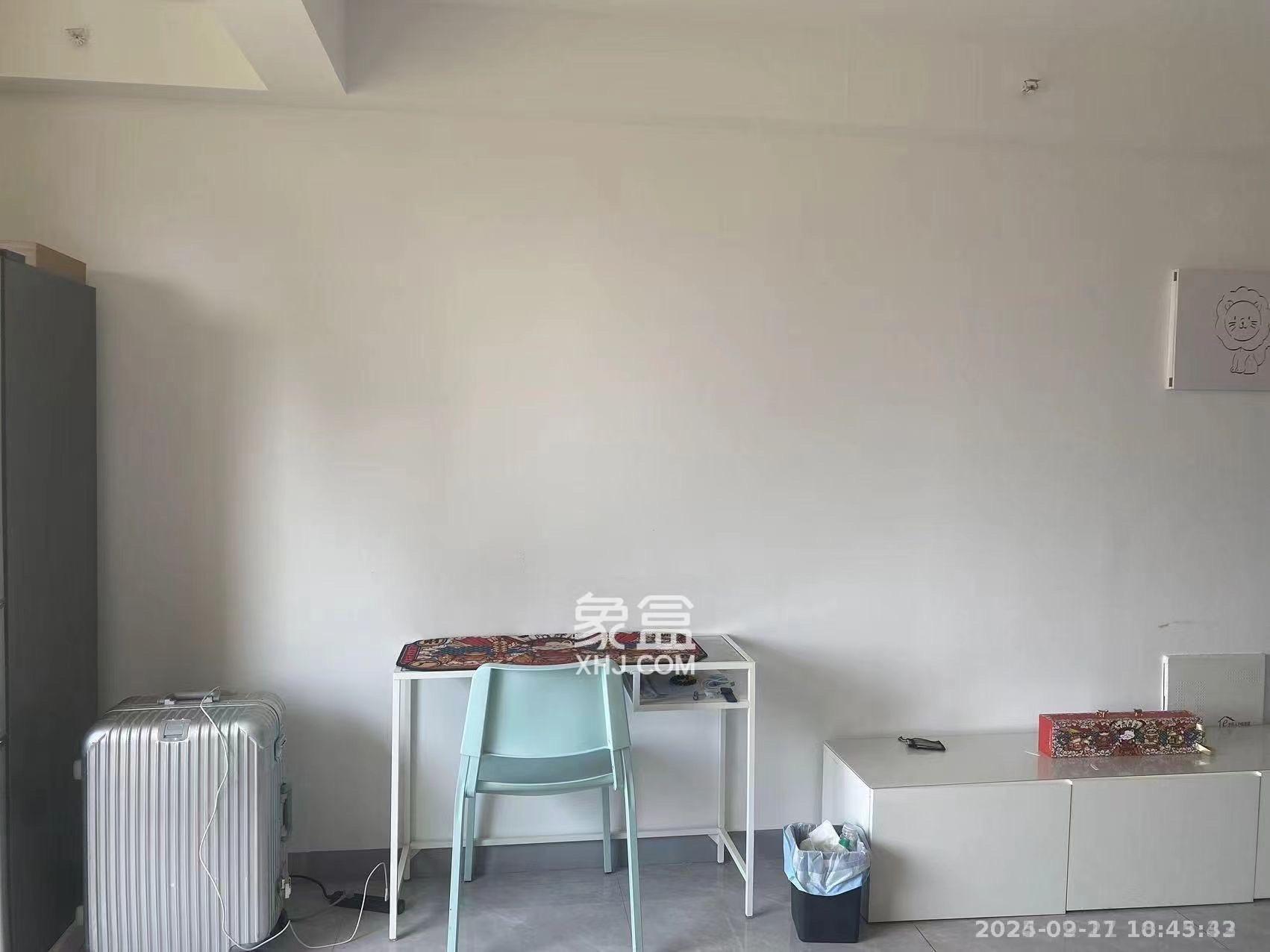 中海珑悦府 1室1厅1卫 1200.0元/月 中海珑悦府 1室1厅1卫 1200.0元/月室内图