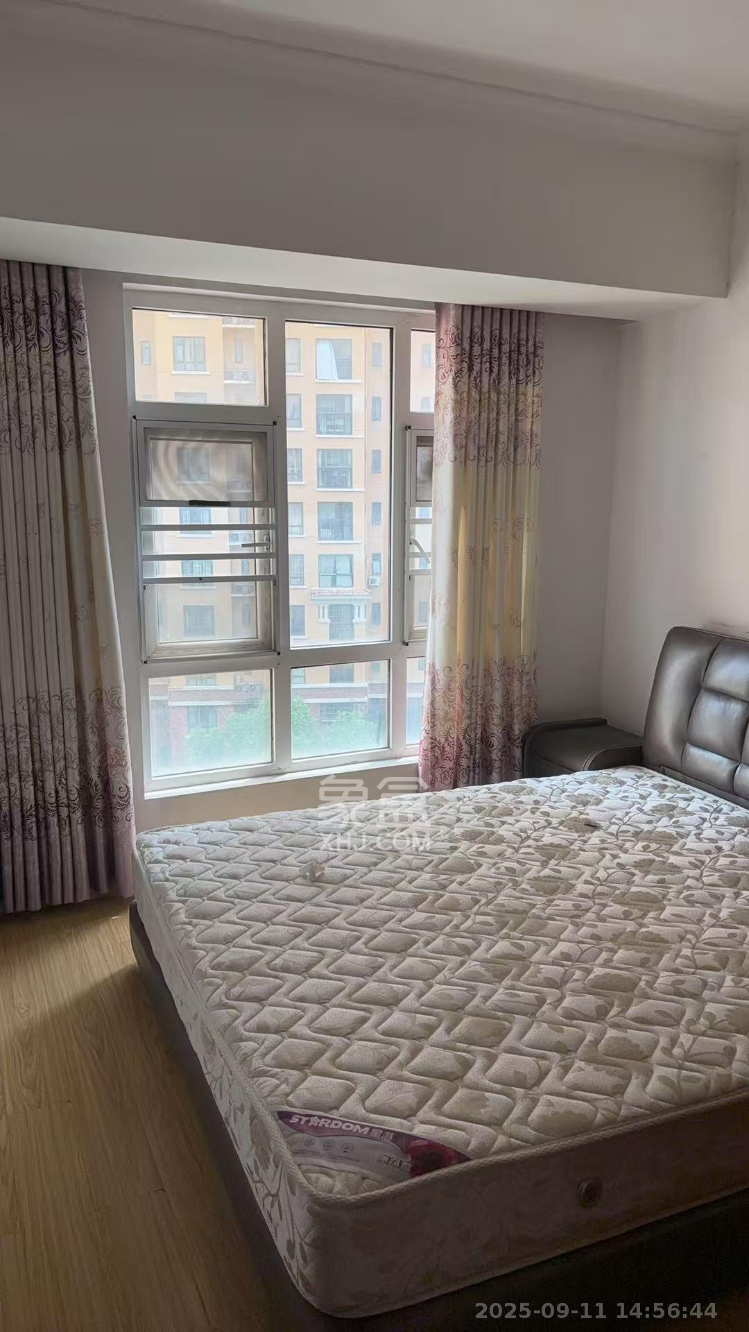 米兰春天 3室2厅1卫 1800.0元/月 米兰春天 3室2厅1卫 1800.0元/月室内图