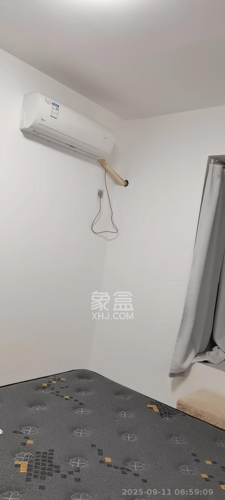 岳华新苑  2室2厅1卫   2000.00元/月室内图