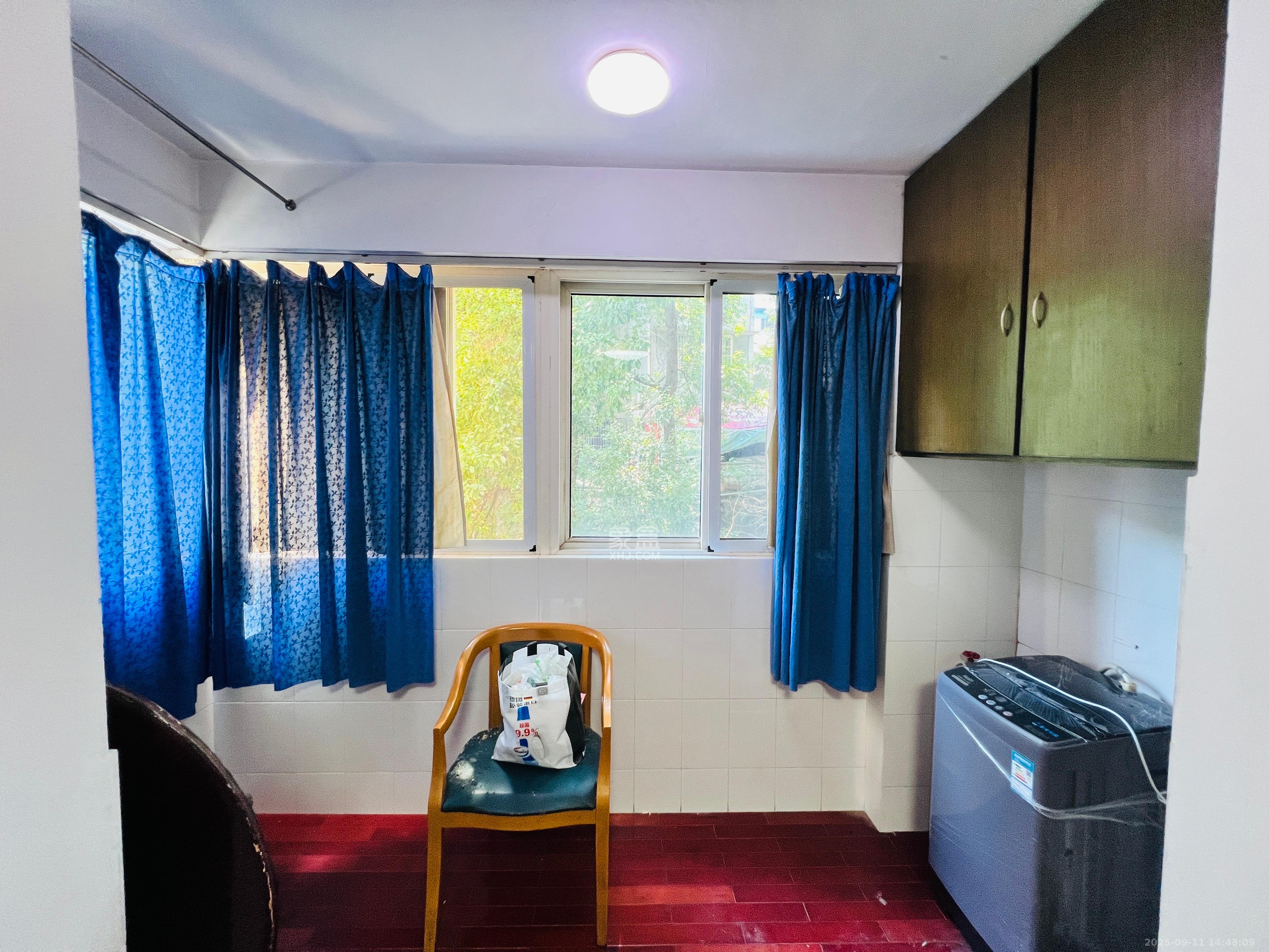 杏花园小区 2室1厅1卫 1100.0元/月 杏花园小区 2室1厅1卫 1100.0元/月室内图