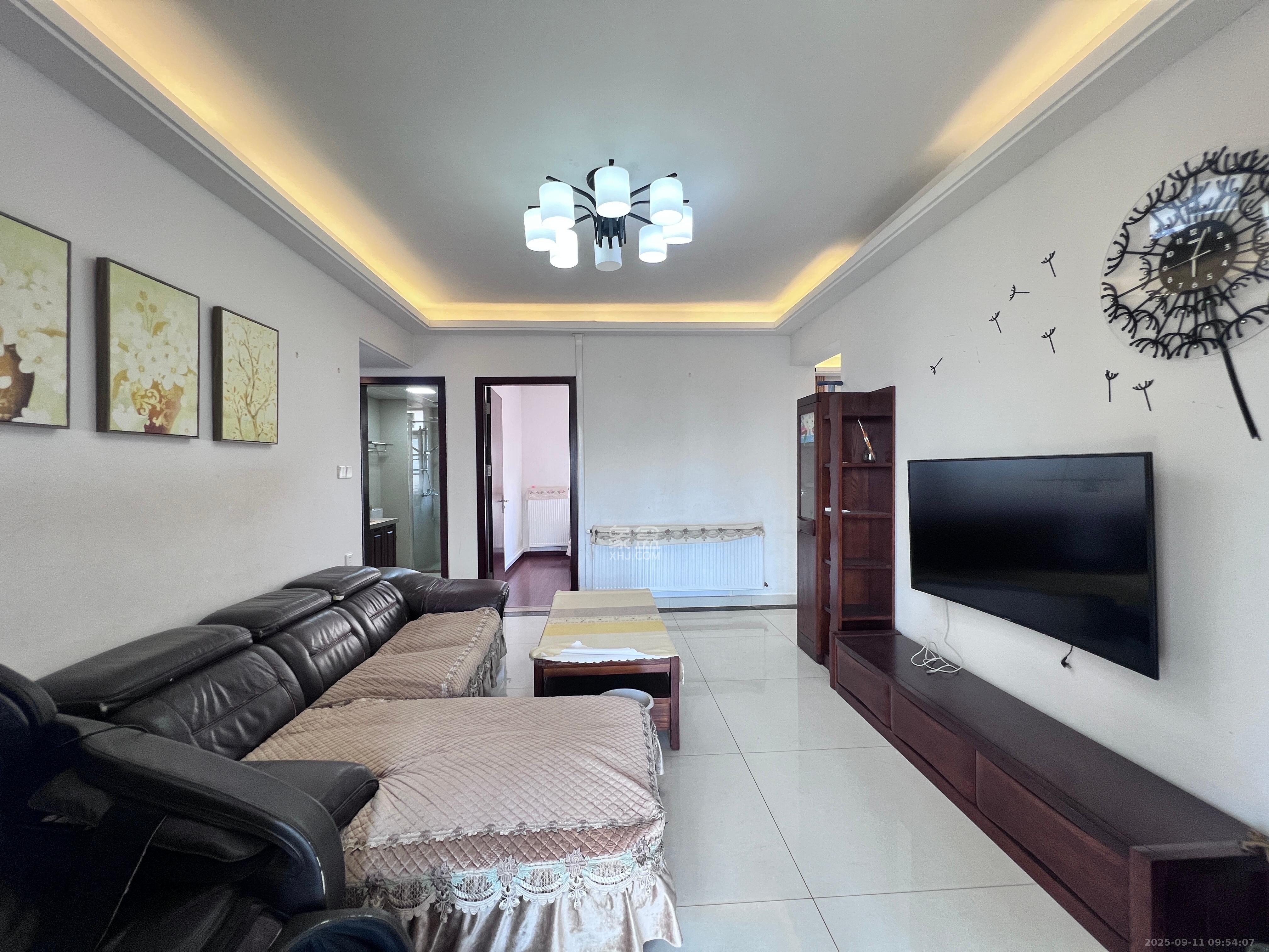 珠江郦城公园1号 3室2厅2卫 2900.0元/月 珠江郦城公园1号 3室2厅2卫 2900.0元/月室内图