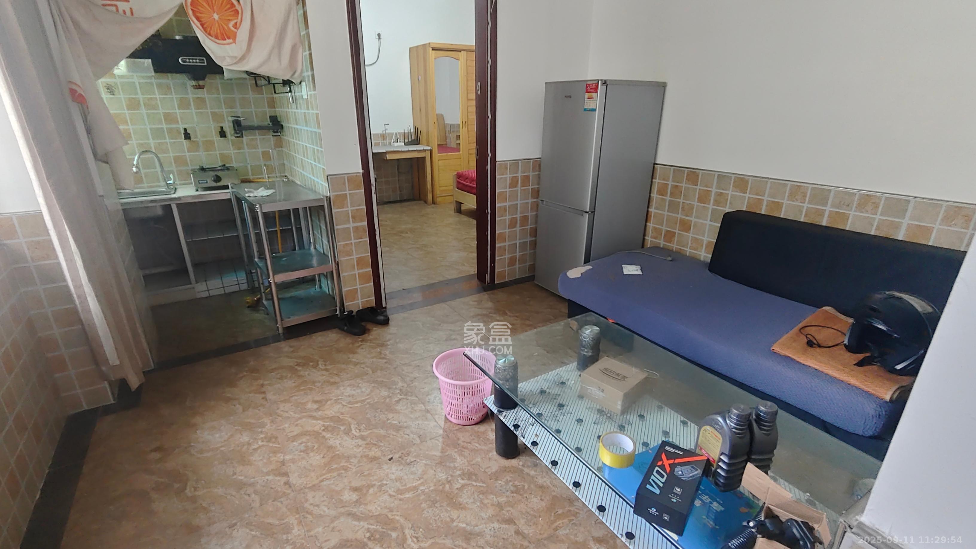 早谷塘一期  1室1厅1卫    1200.0元/月 早谷塘一期  1室1厅1卫    1200.0元/月