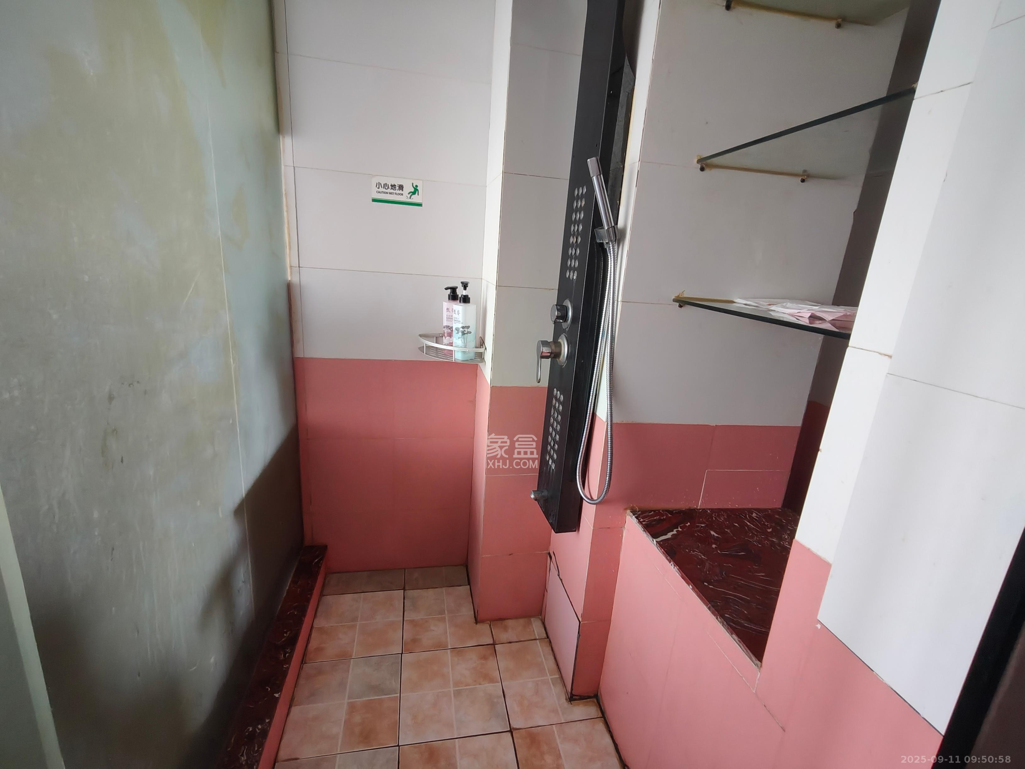 金科时代中心  1室1厅1卫    1000.0元/月室内图