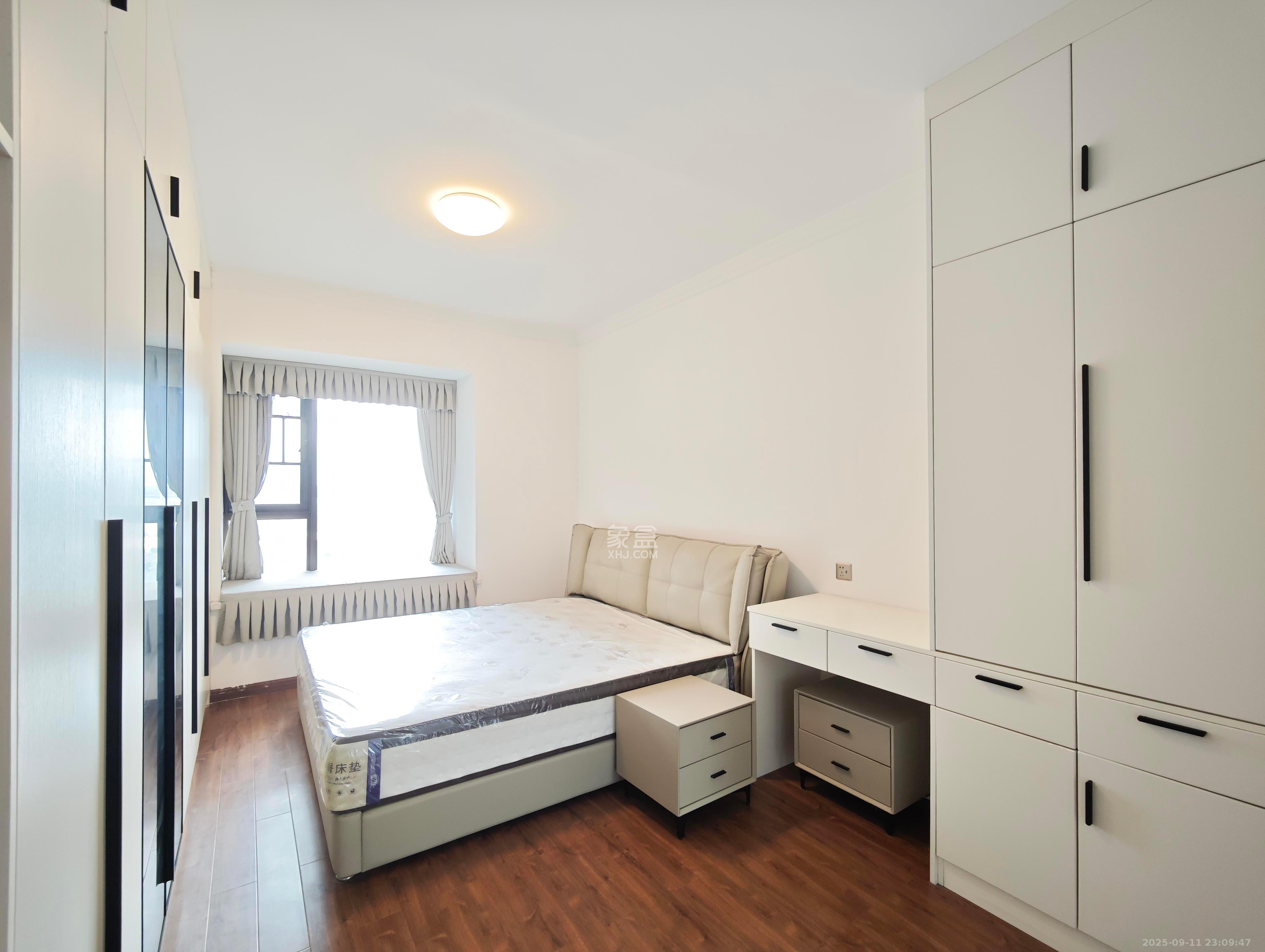 奥园誉景华府 3室2厅2卫 96.8万 奥园誉景华府 3室2厅2卫 96.8万卧室