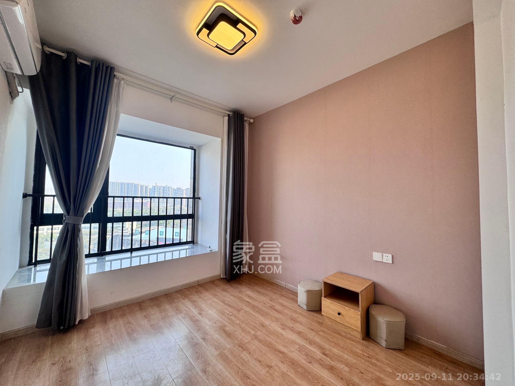 明昇壹城(明昇时代广场)二期 3室2厅2卫 3000.0元/月 明昇壹城(明昇时代广场)二期 3室2厅2卫 3000.0元/月室内图