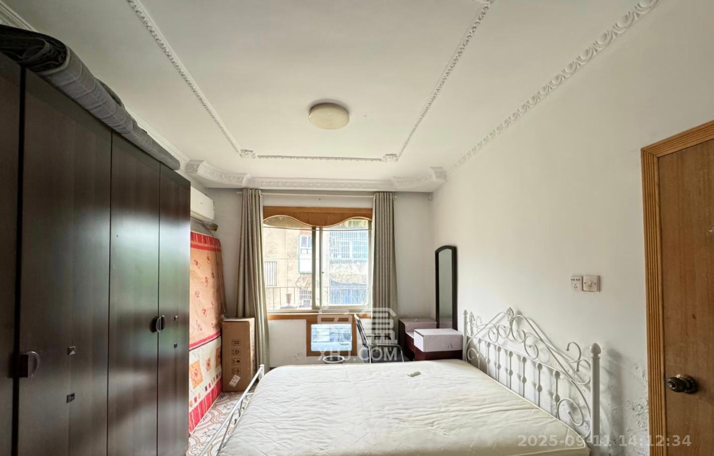 三印宿舍 3室2厅1卫 1350.0元/月 三印宿舍 3室2厅1卫 1350.0元/月室内图