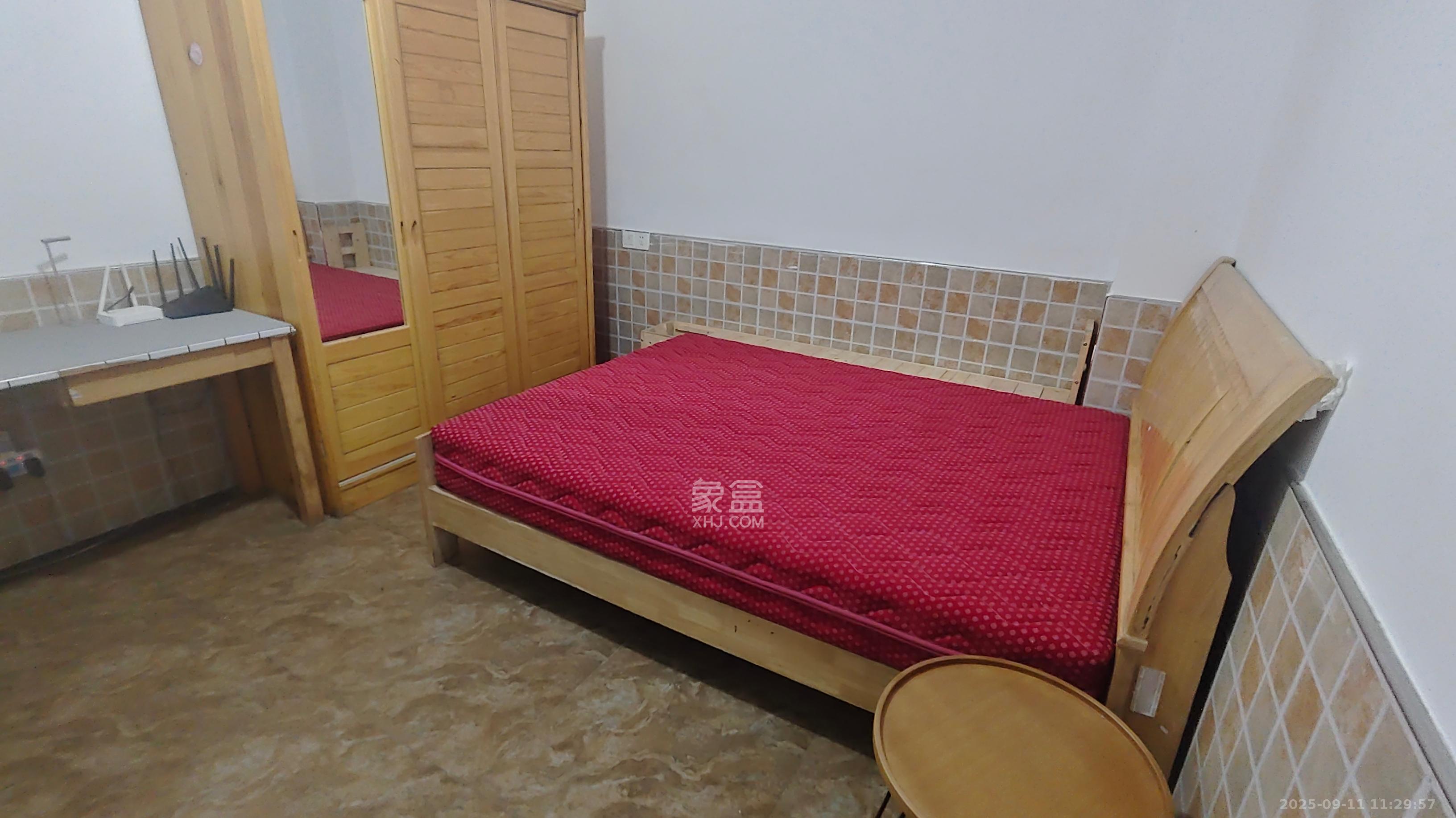 早谷塘一期  1室1厅1卫    1200.0元/月室内图