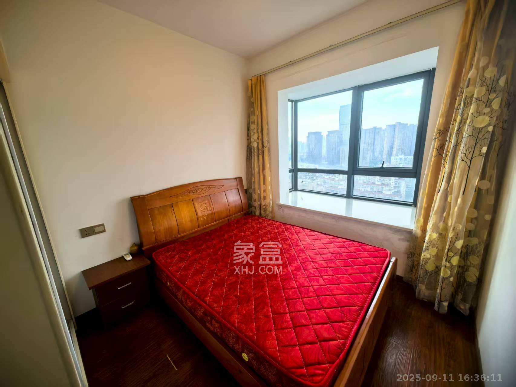 天鸿天府(天鸿中央大院) 4室2厅2卫 2800.0元/月 天鸿天府(天鸿中央大院) 4室2厅2卫 2800.0元/月室内图