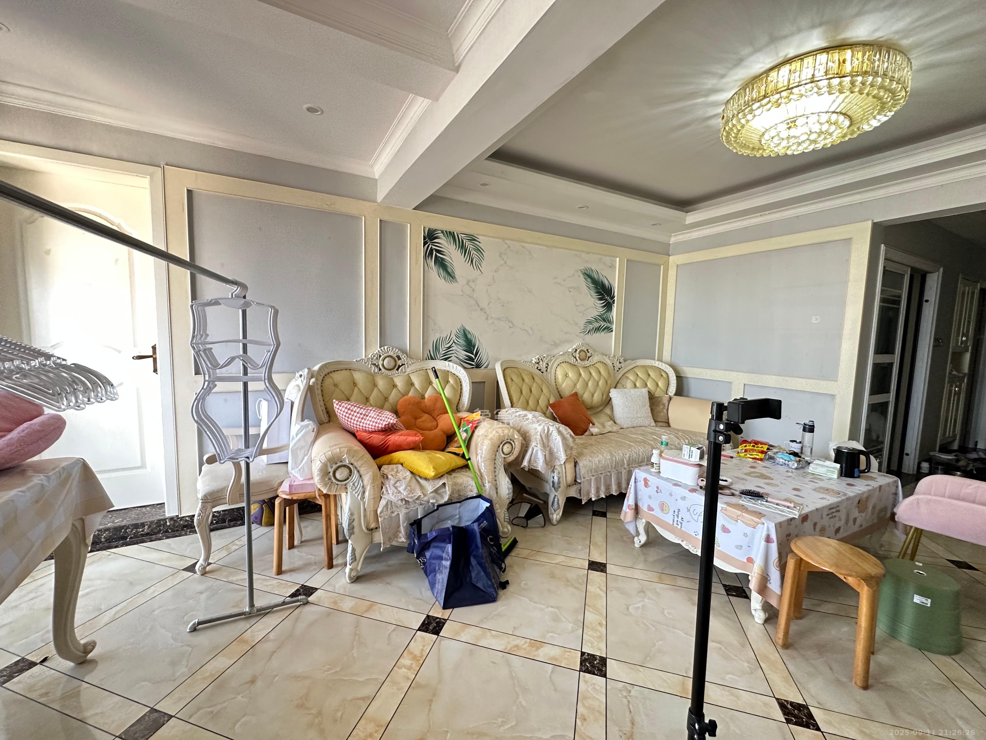 铂宫 2室2厅2卫 3200.0元/月 铂宫 2室2厅2卫 3200.0元/月室内图