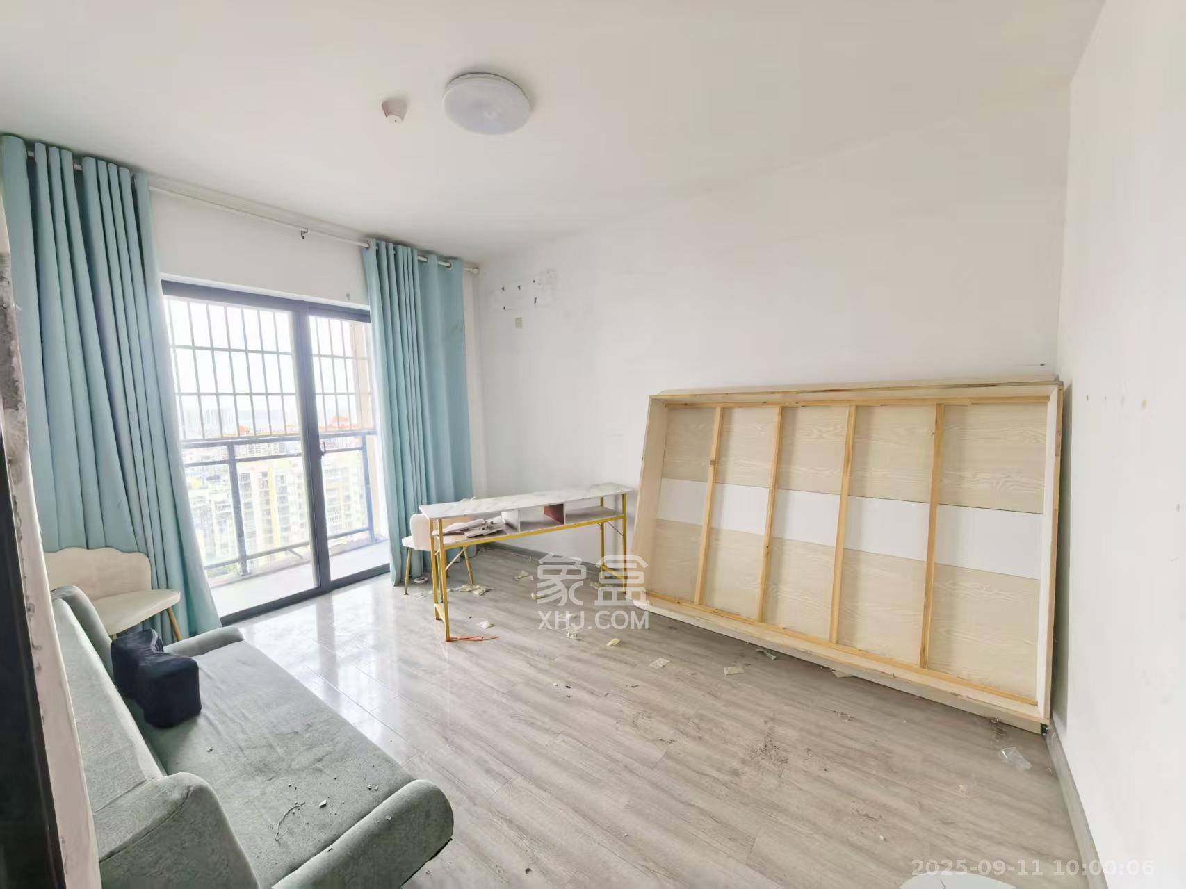 美林美寓  2室2厅1卫   2000.00元/月室内图