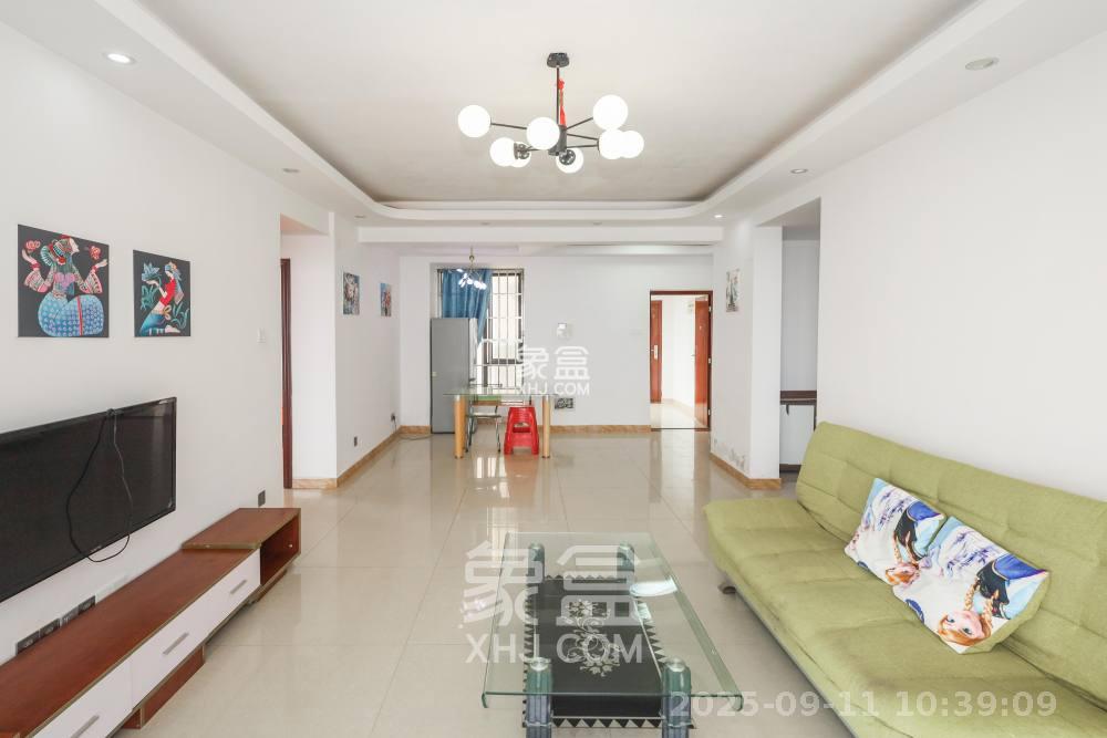 保利麓谷林语F区  3室2厅1卫    2300.0元/月室内图