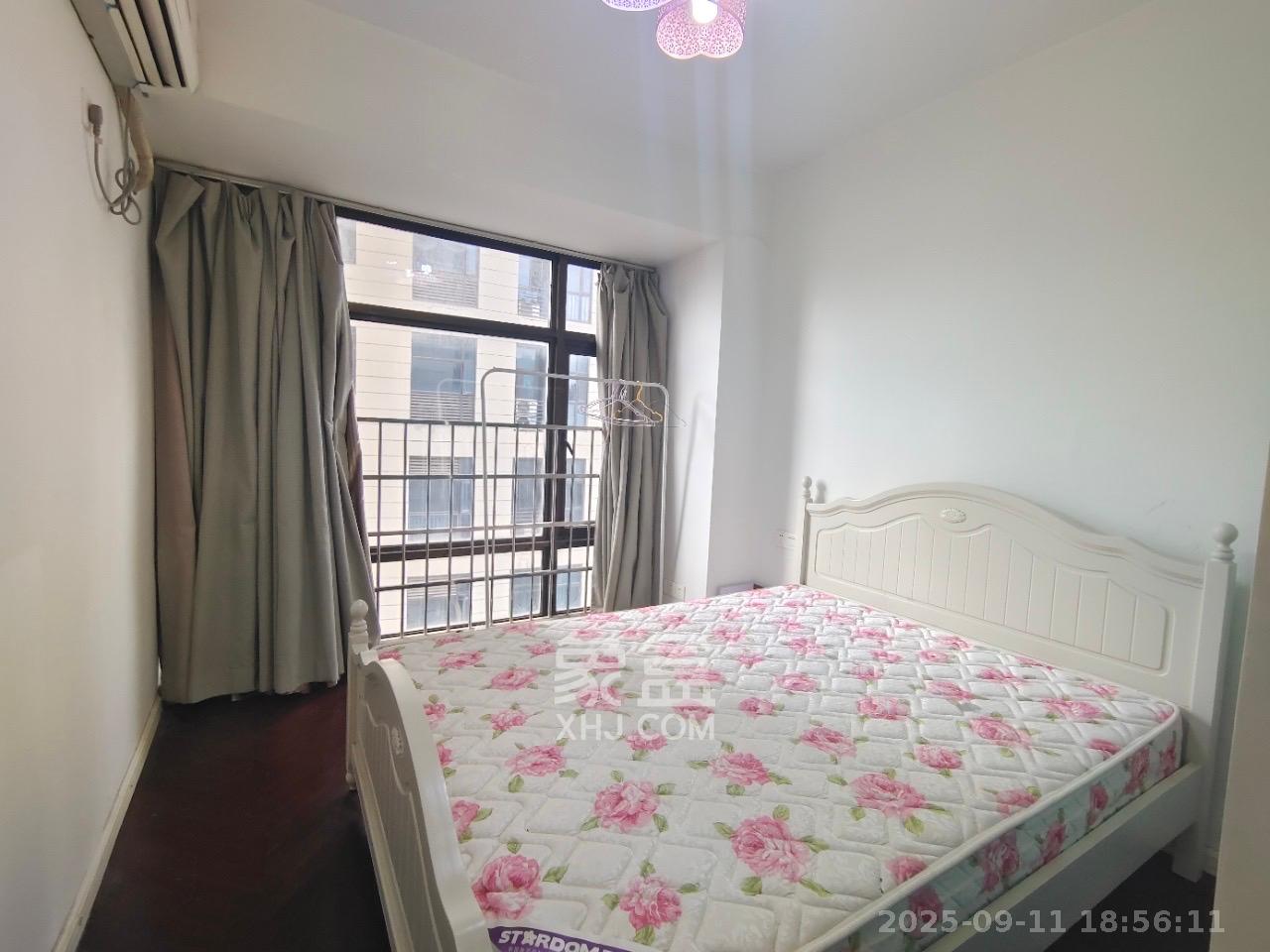 铂宫  1室1厅1卫    3200.0元/月室内图